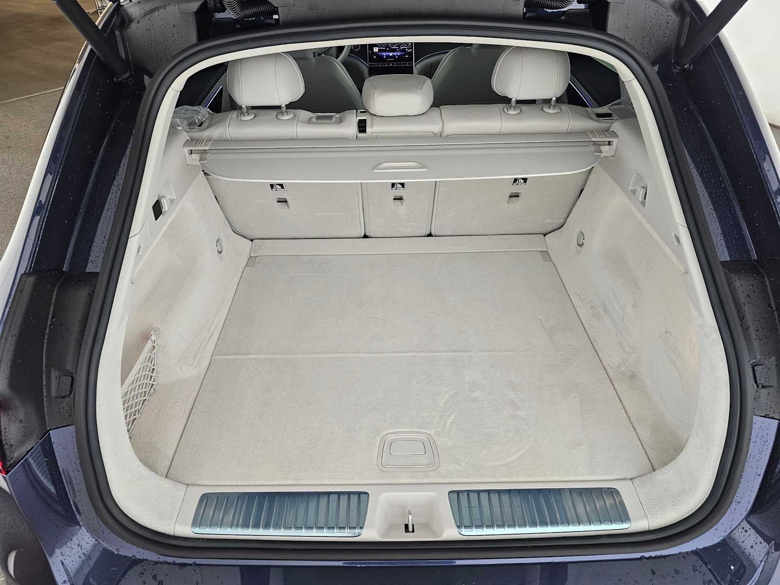 2027 Mercedes-Benz EQE 320 4MATIC® SUV