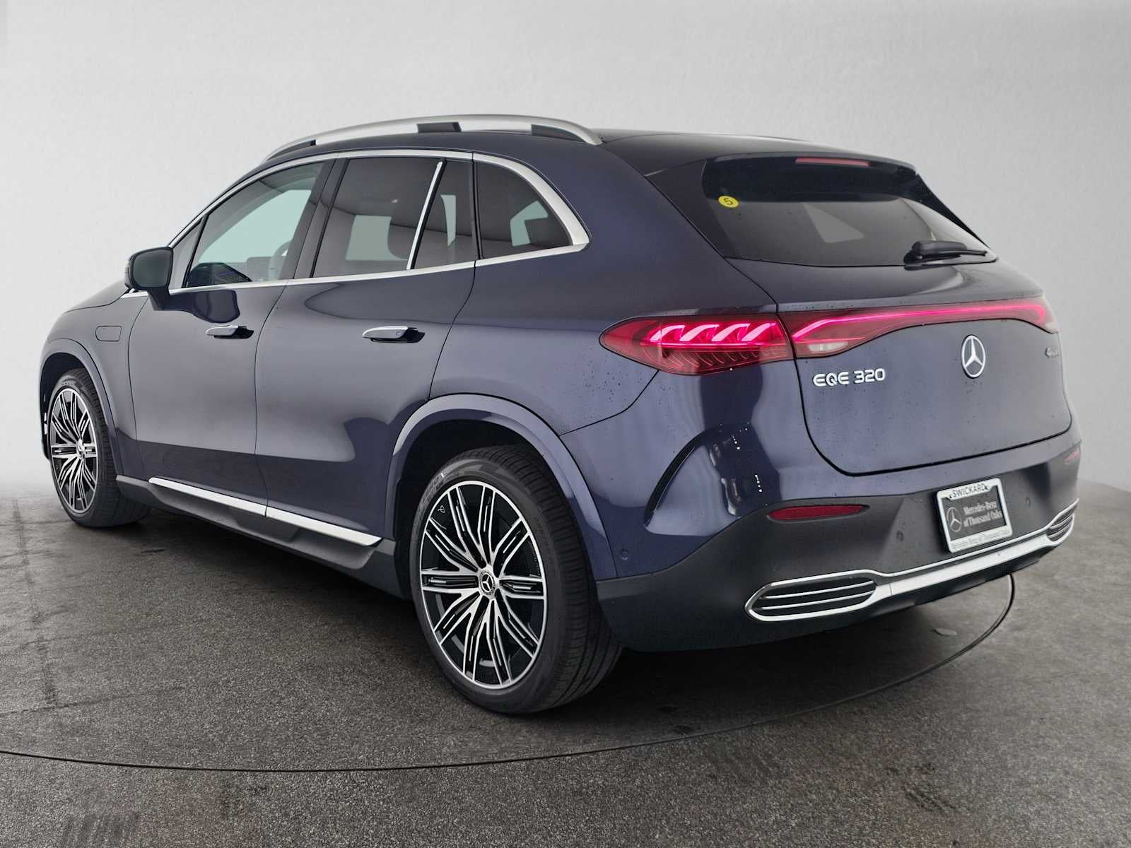 2027 Mercedes-Benz EQE 320 4MATIC® SUV