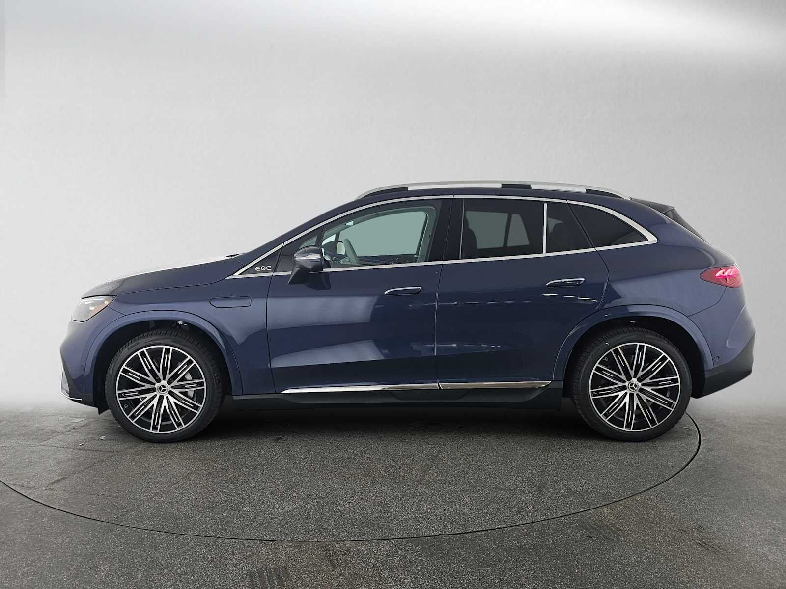 2027 Mercedes-Benz EQE 320 4MATIC® SUV