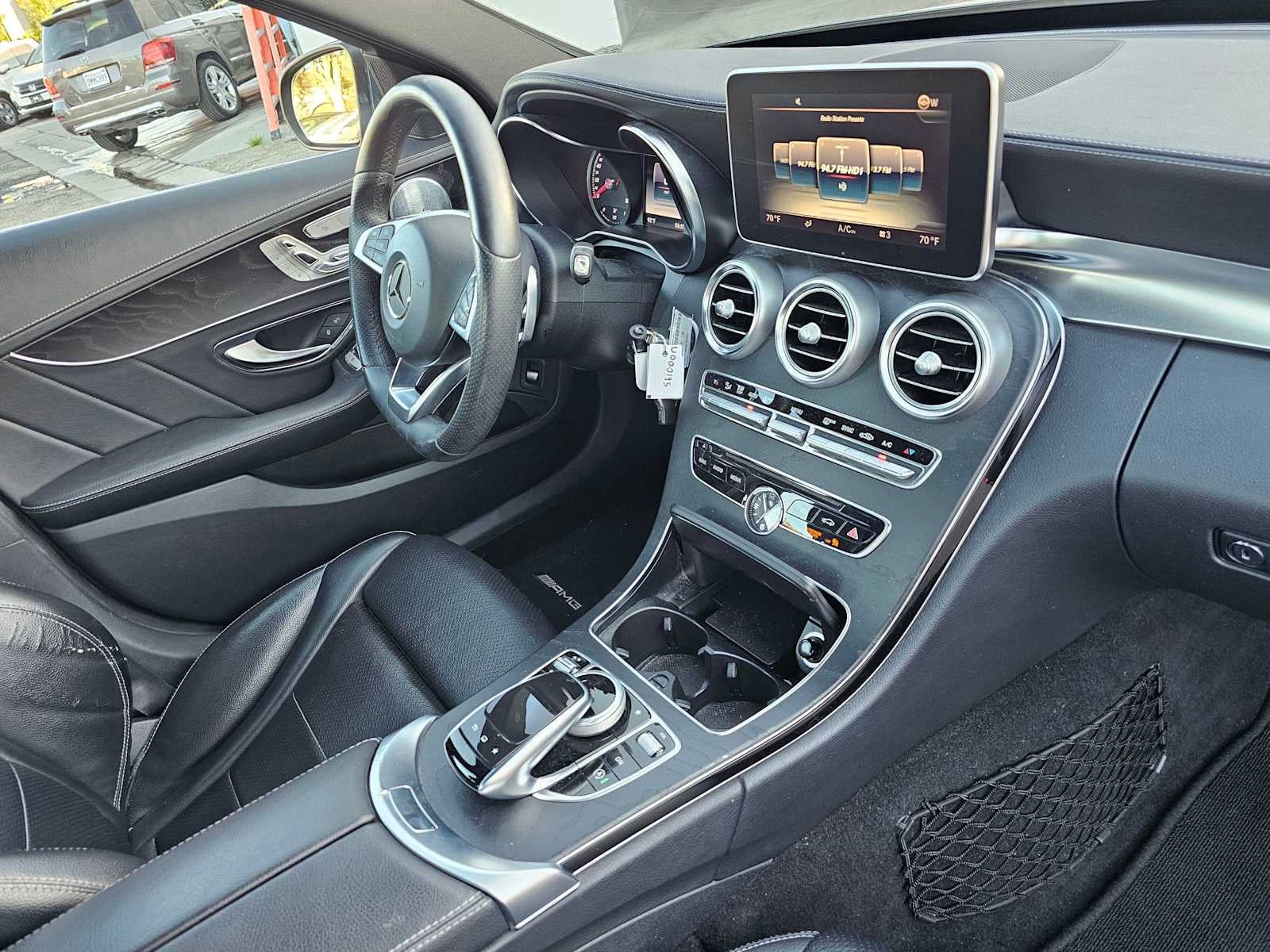 2015 Mercedes-Benz C 300 4dr Sdn 4MATIC®