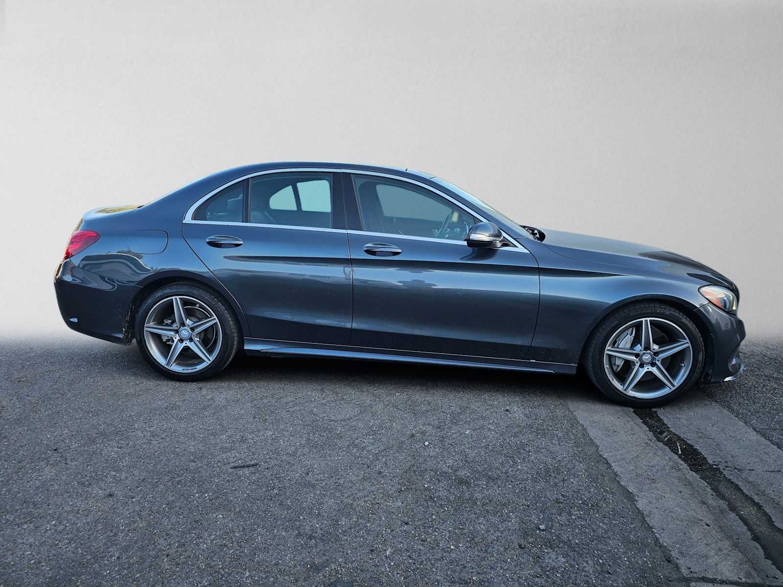 2015 Mercedes-Benz C 300 4dr Sdn 4MATIC®