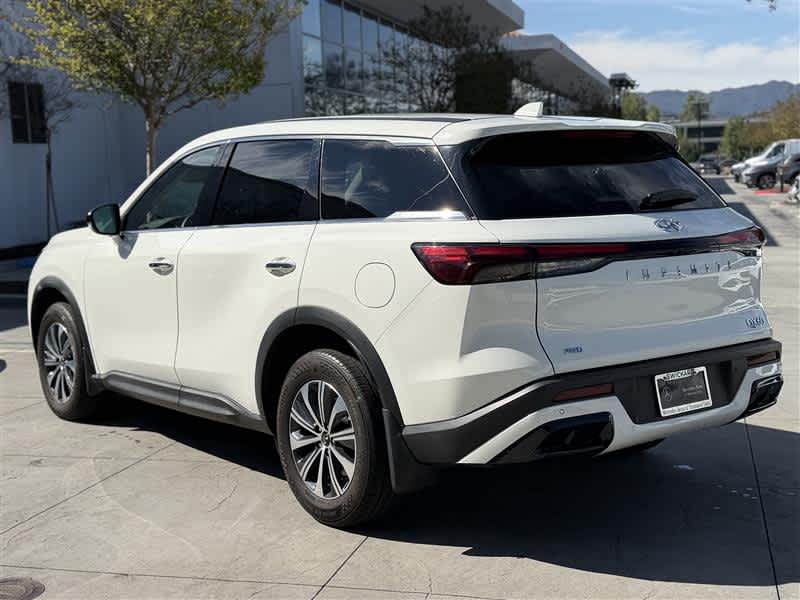 2024 INFINITI QX60 PURE