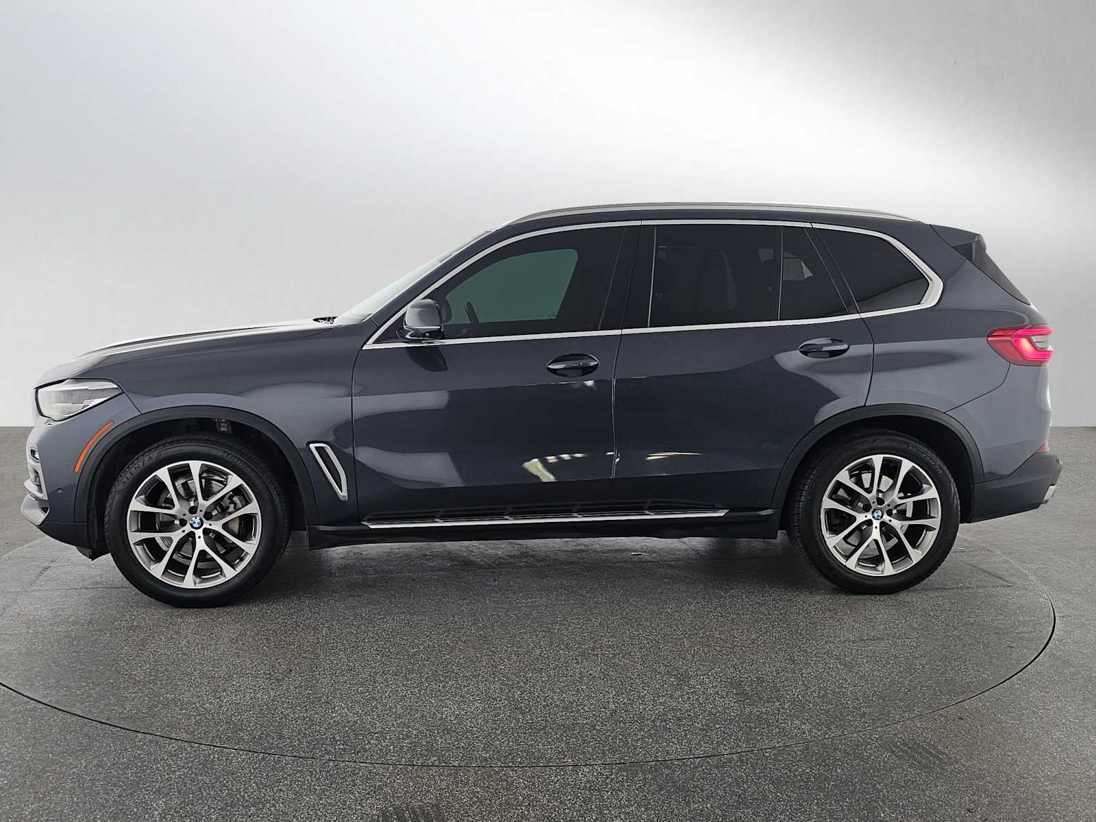 2019 BMW X5 xDrive40i xDrive40i