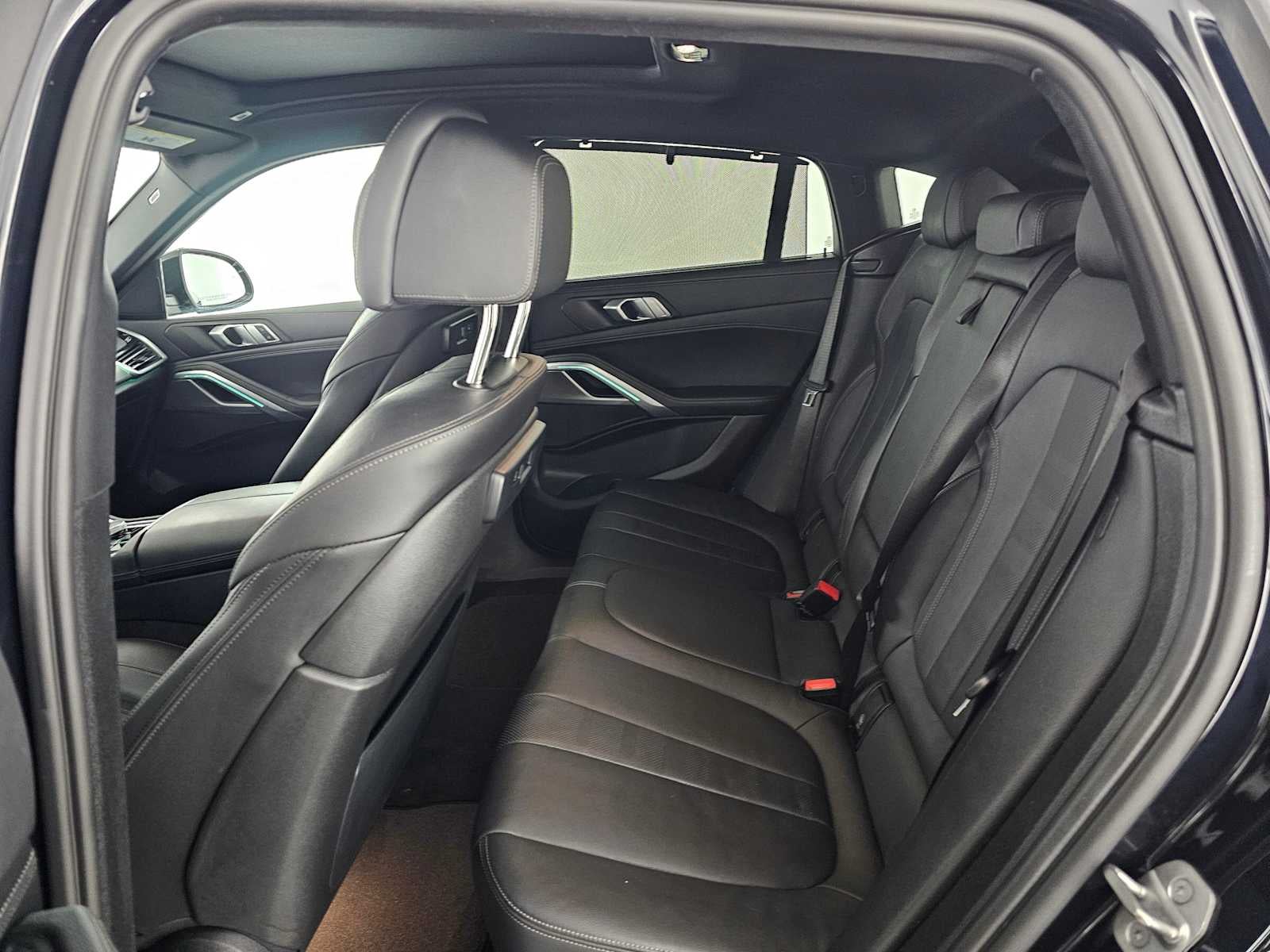 2022 BMW X6 xDrive40i xDrive40i