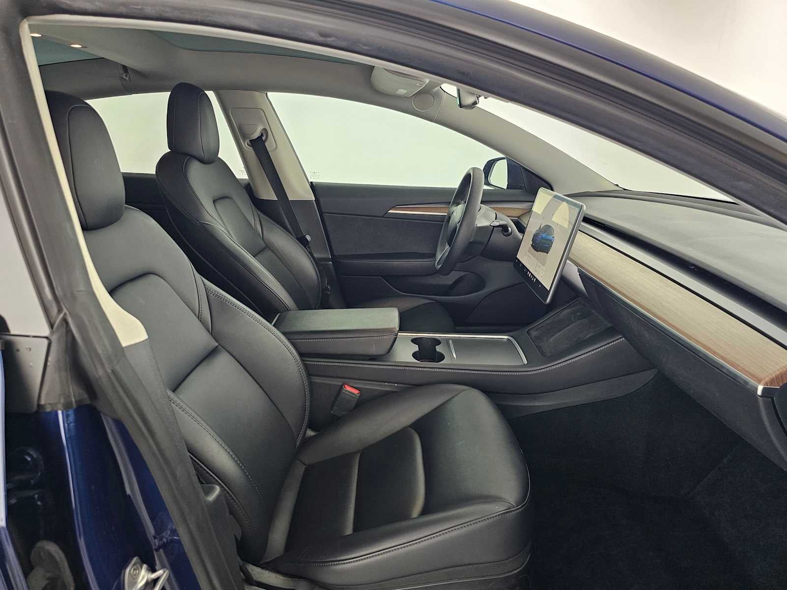 2023 Tesla Model 3 RWD