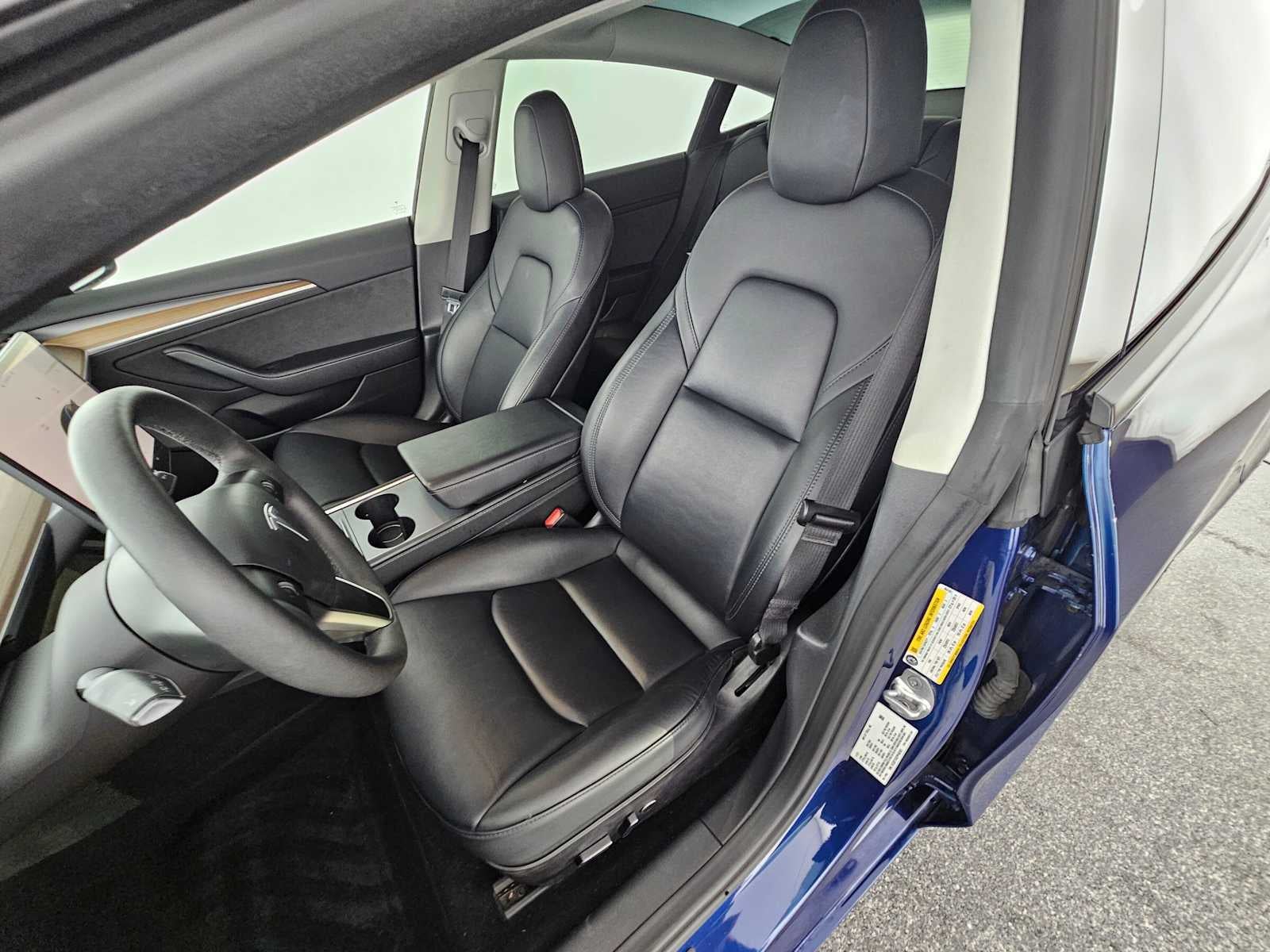 2023 Tesla Model 3 RWD