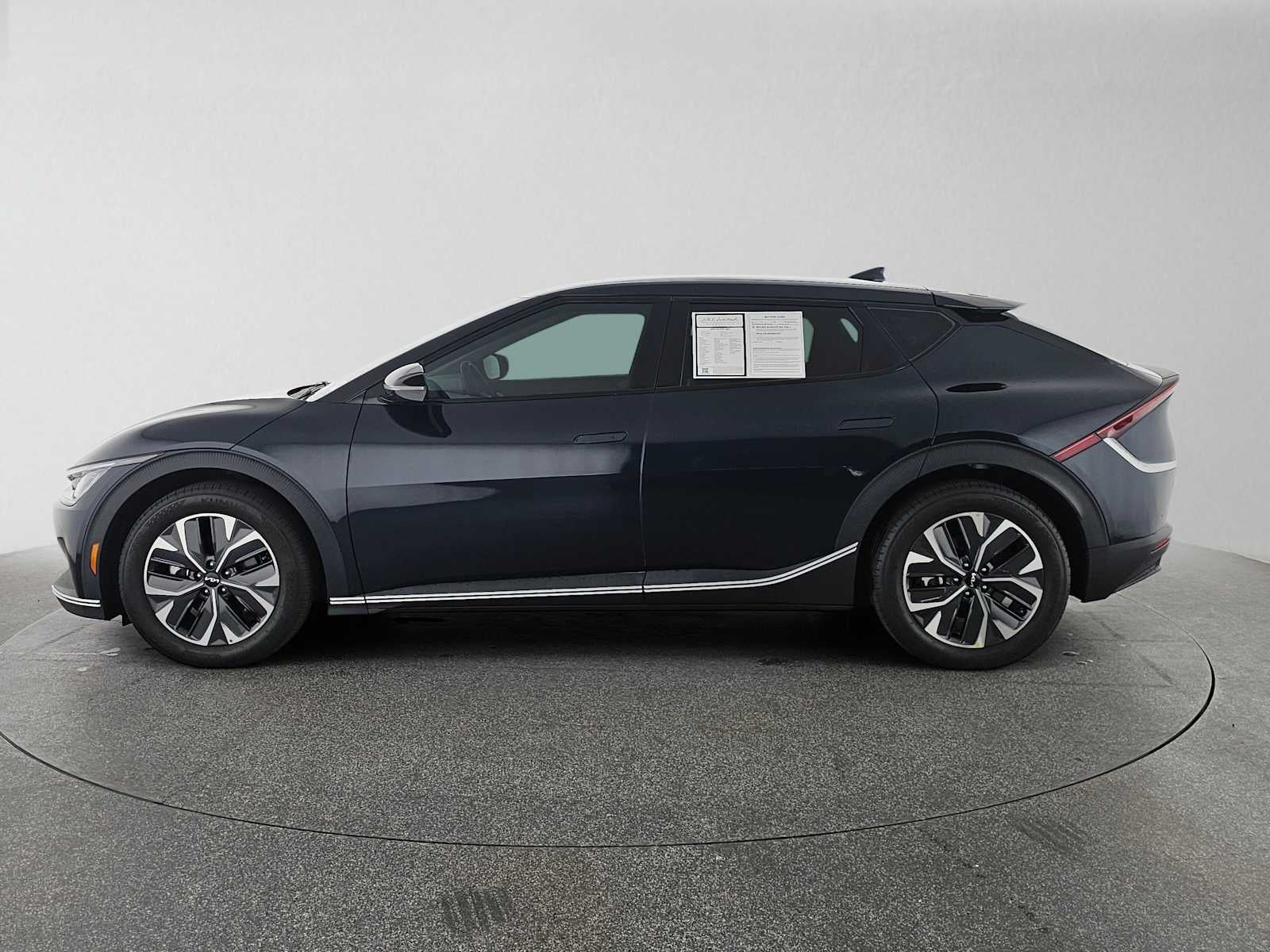 2024 Kia EV6 Light