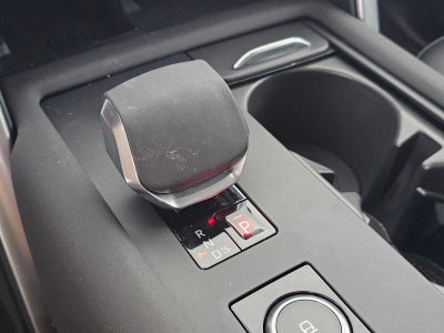 2025 Land Rover Discovery S