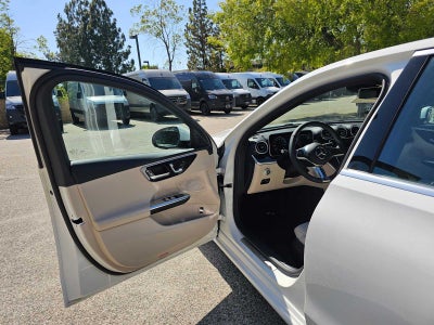 2026 Mercedes-Benz C 300 Sedan