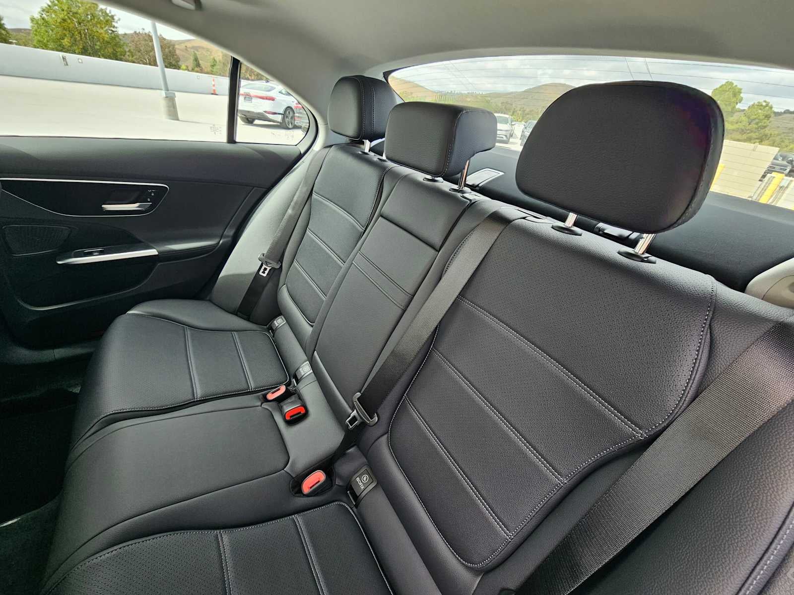 2026 Mercedes-Benz C 300 Sedan