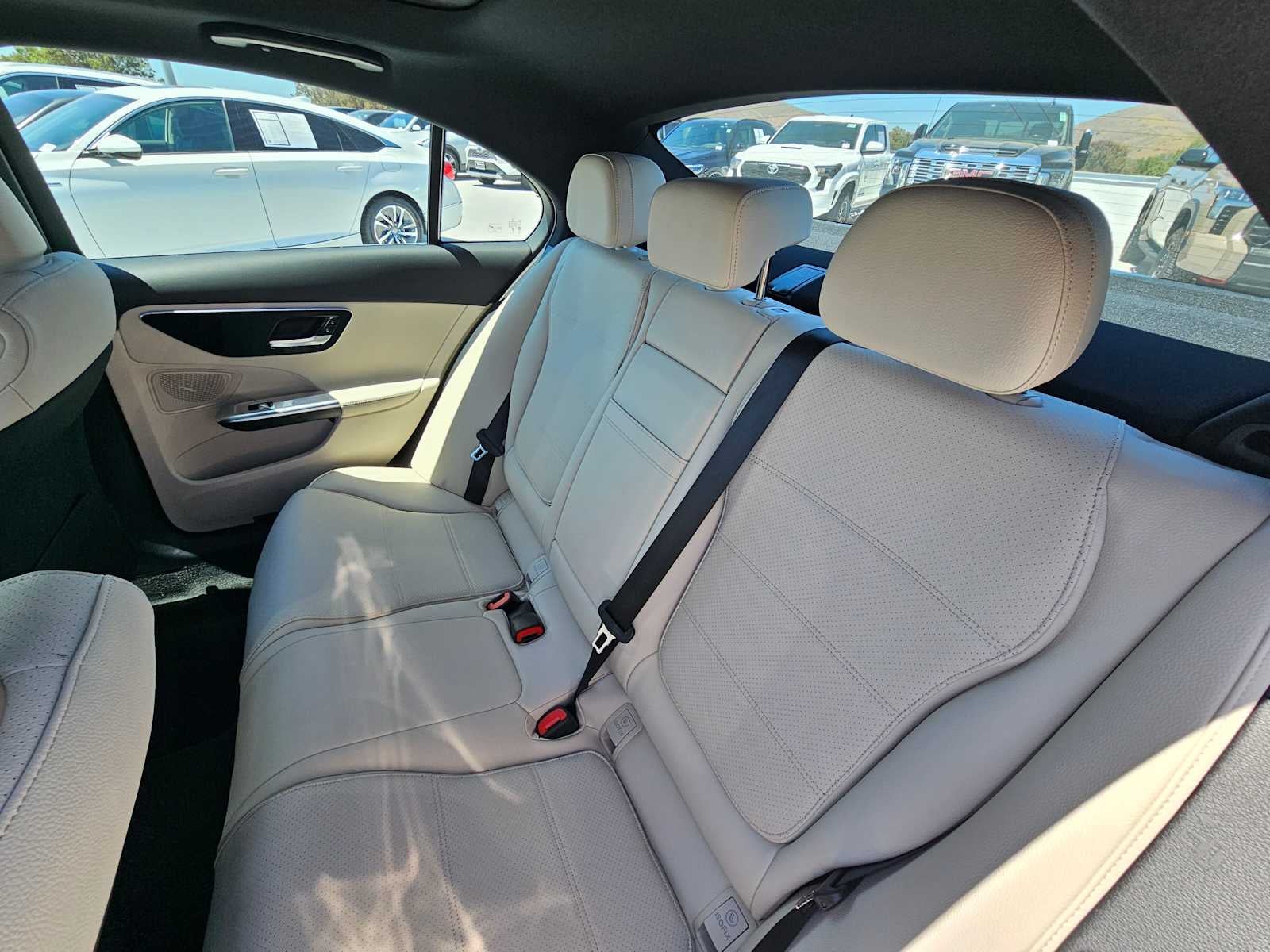 2026 Mercedes-Benz C 300 Sedan