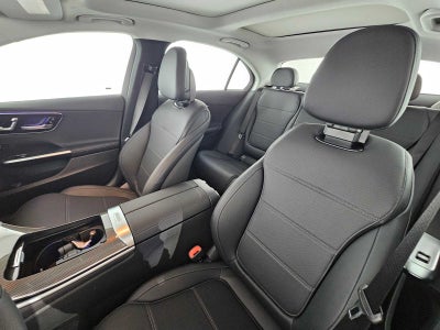 2026 Mercedes-Benz C 300 Sedan