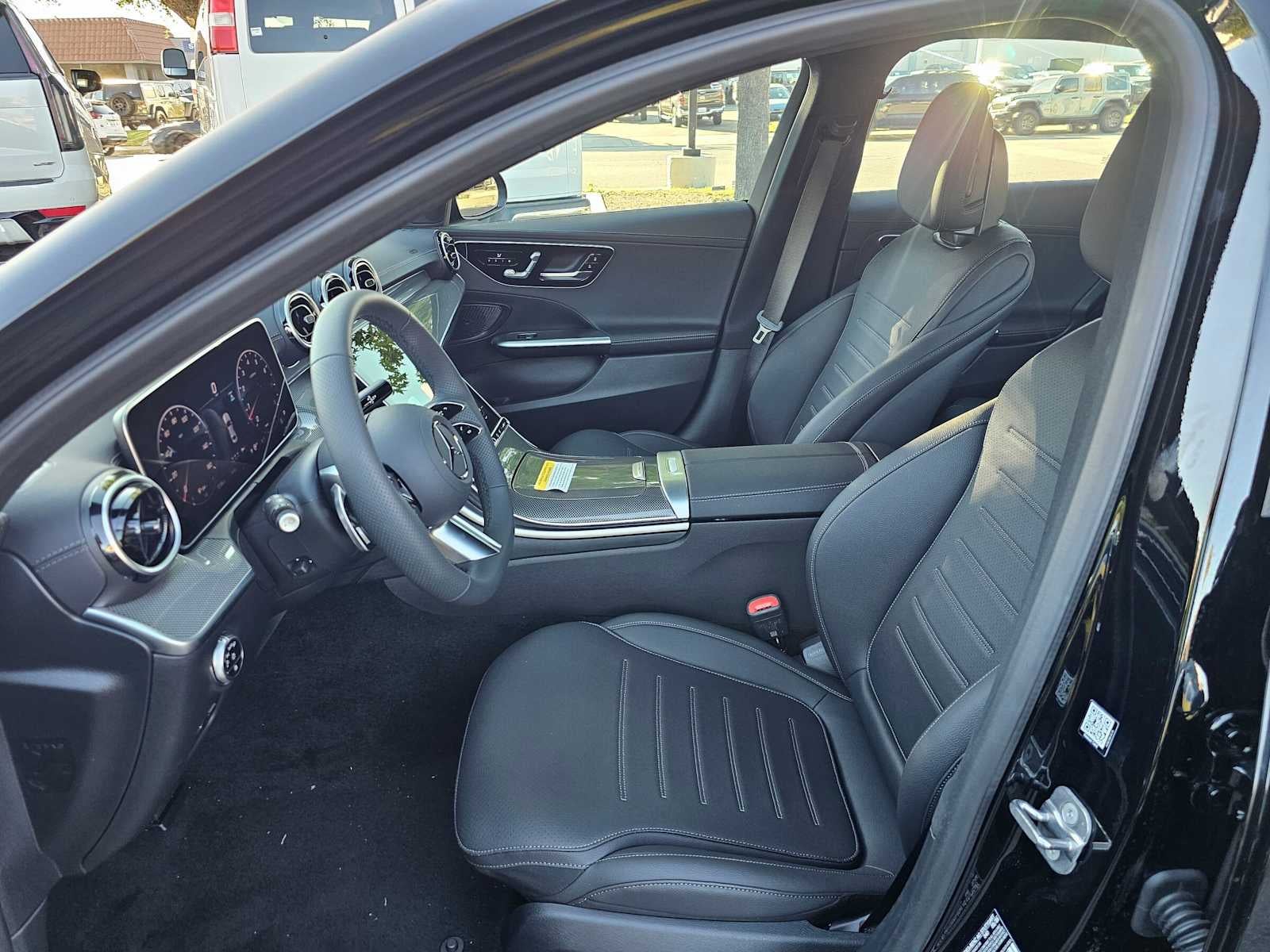2026 Mercedes-Benz C 300 4MATIC® Sedan