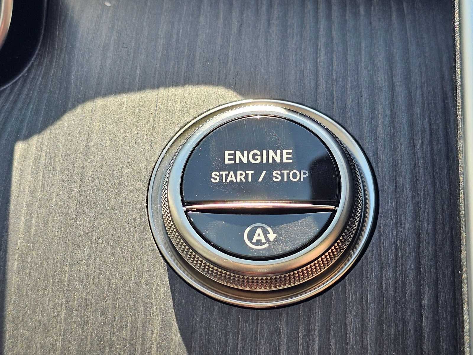 2026 Mercedes-Benz C 300 4MATIC® Sedan