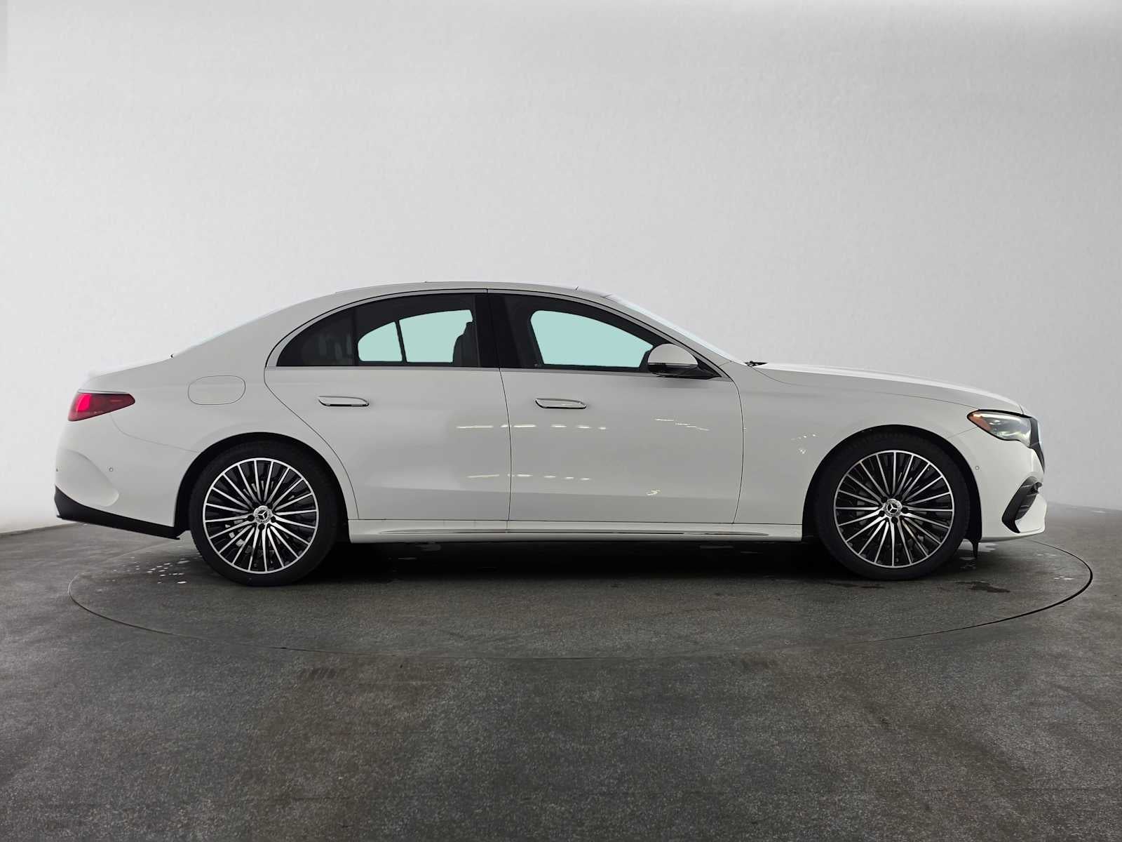 2027 Mercedes-Benz E 350 RWD Sedan