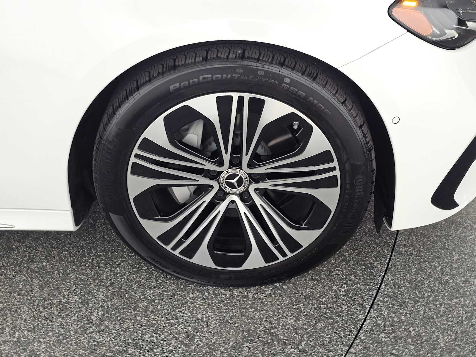 2025 Mercedes-Benz E-Class E 350