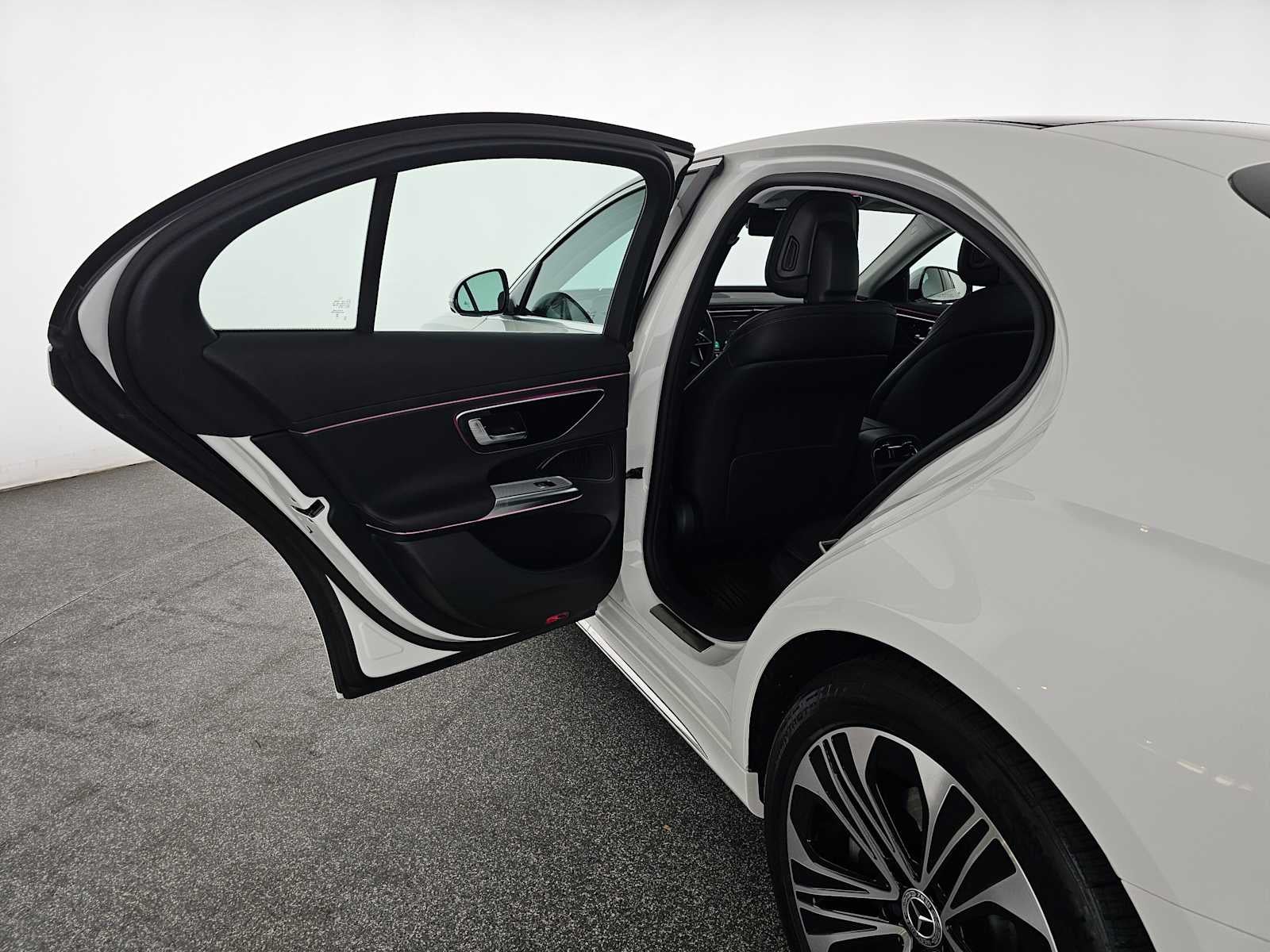 2025 Mercedes-Benz E-Class E 350