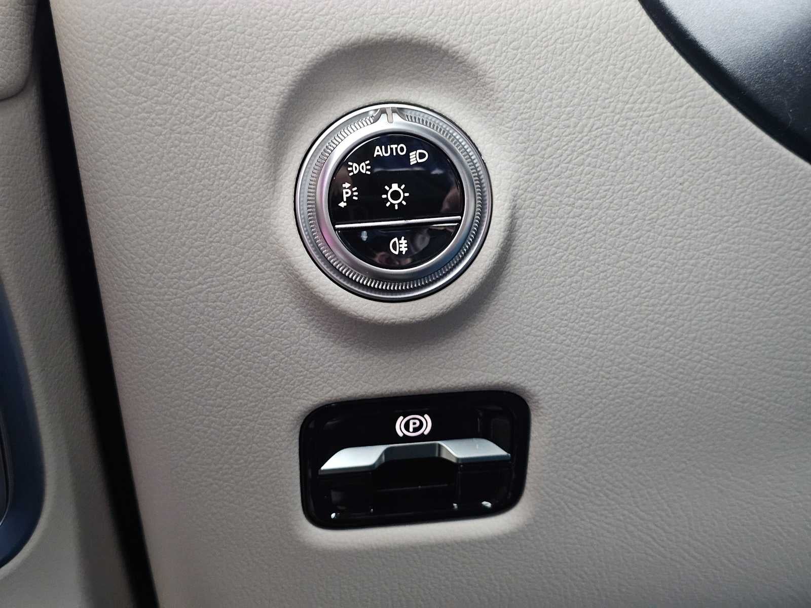 2025 Mercedes-Benz CLE CLE 300