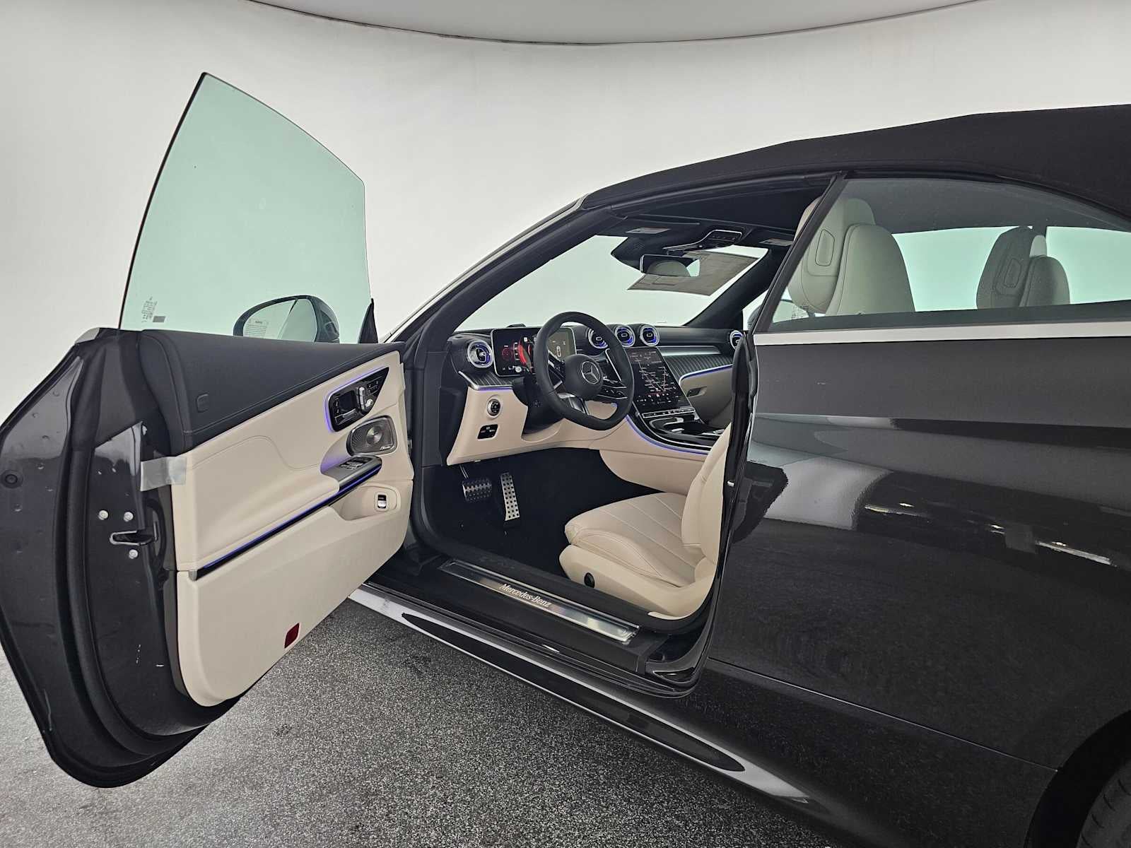 2026 Mercedes-Benz CLE 300 4MATIC® Cabriolet
