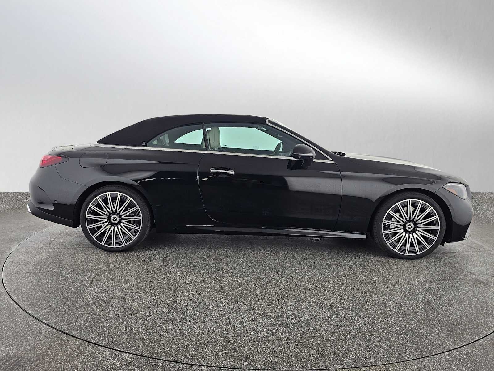 2026 Mercedes-Benz CLE 450 4MATIC® Cabriolet