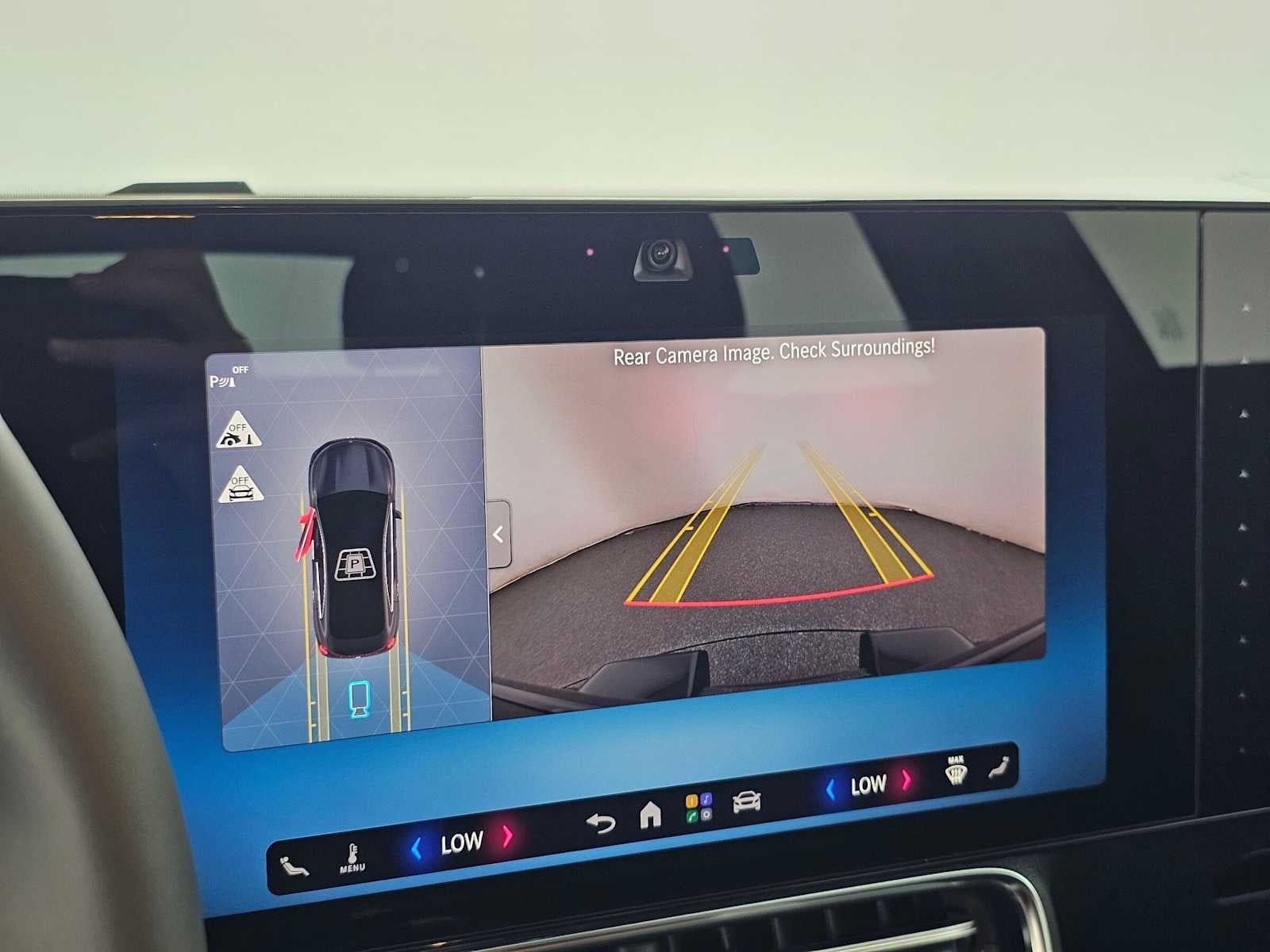 2027 Mercedes-Benz CLA 220 Hybrid FWD