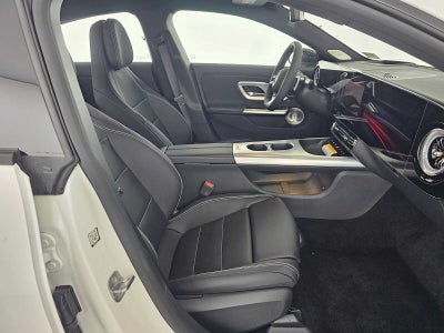 2027 Mercedes-Benz CLA 220 Hybrid FWD