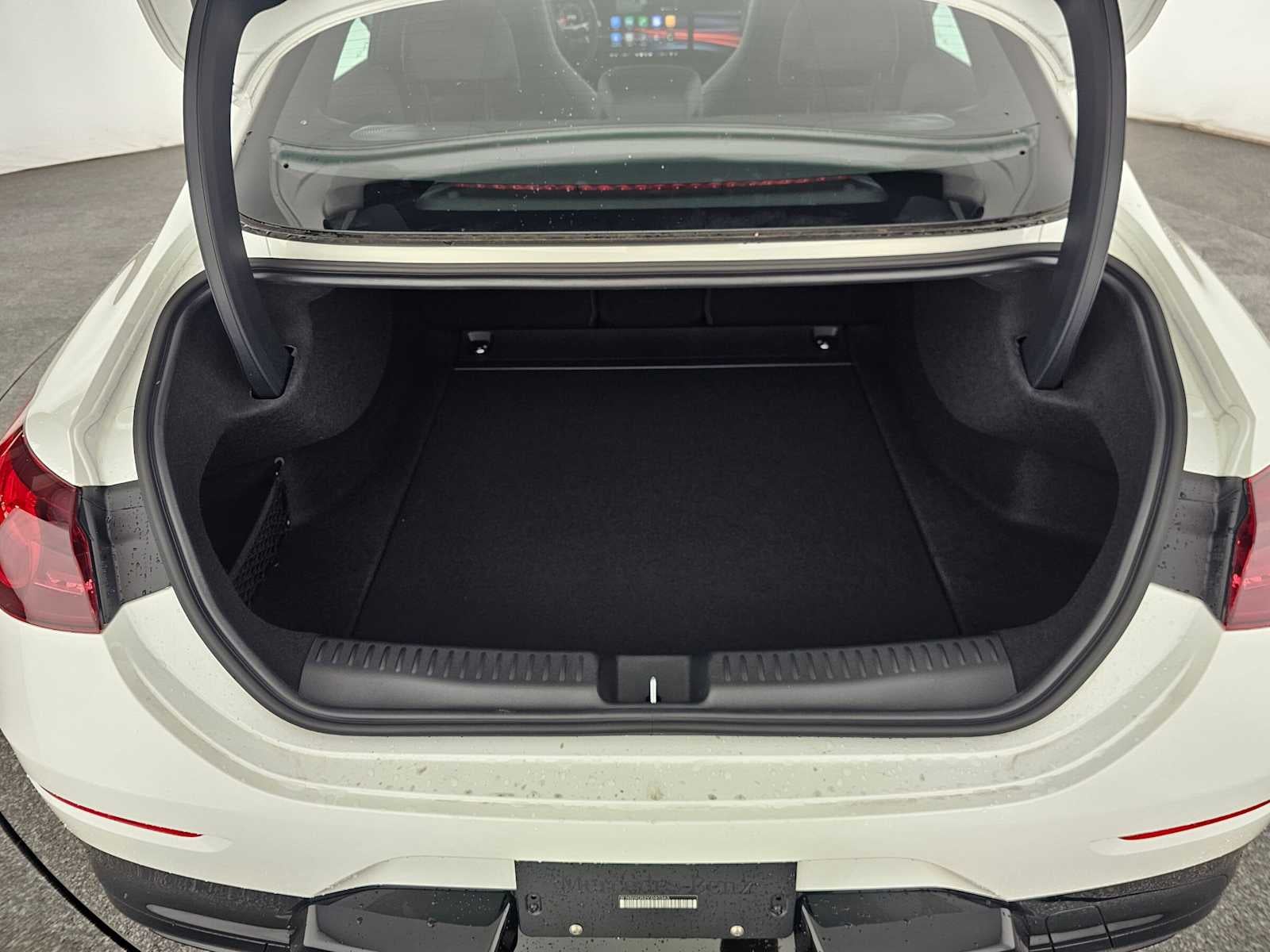 2027 Mercedes-Benz CLA 220 Hybrid FWD