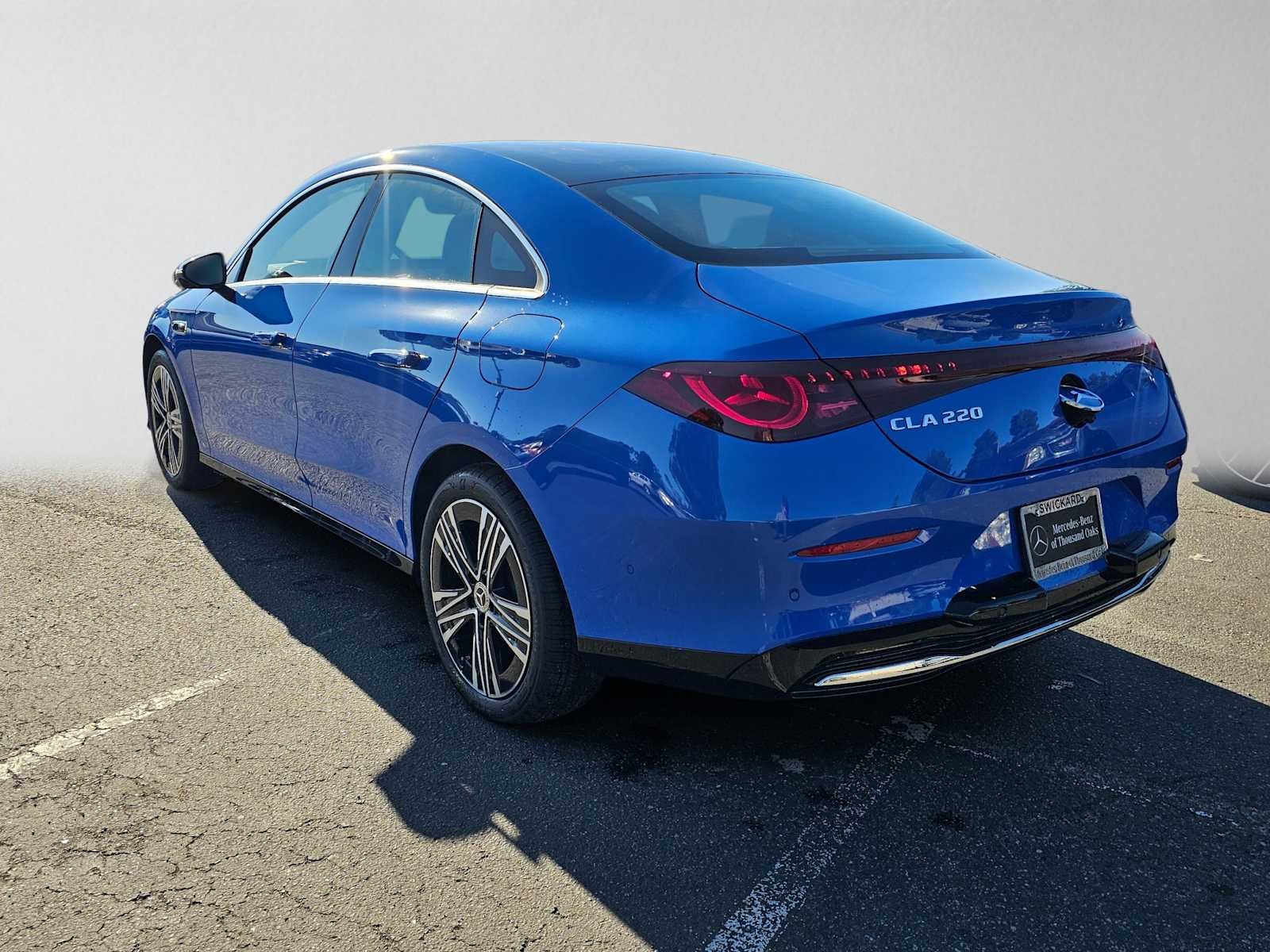 2027 Mercedes-Benz CLA 220 Hybrid FWD
