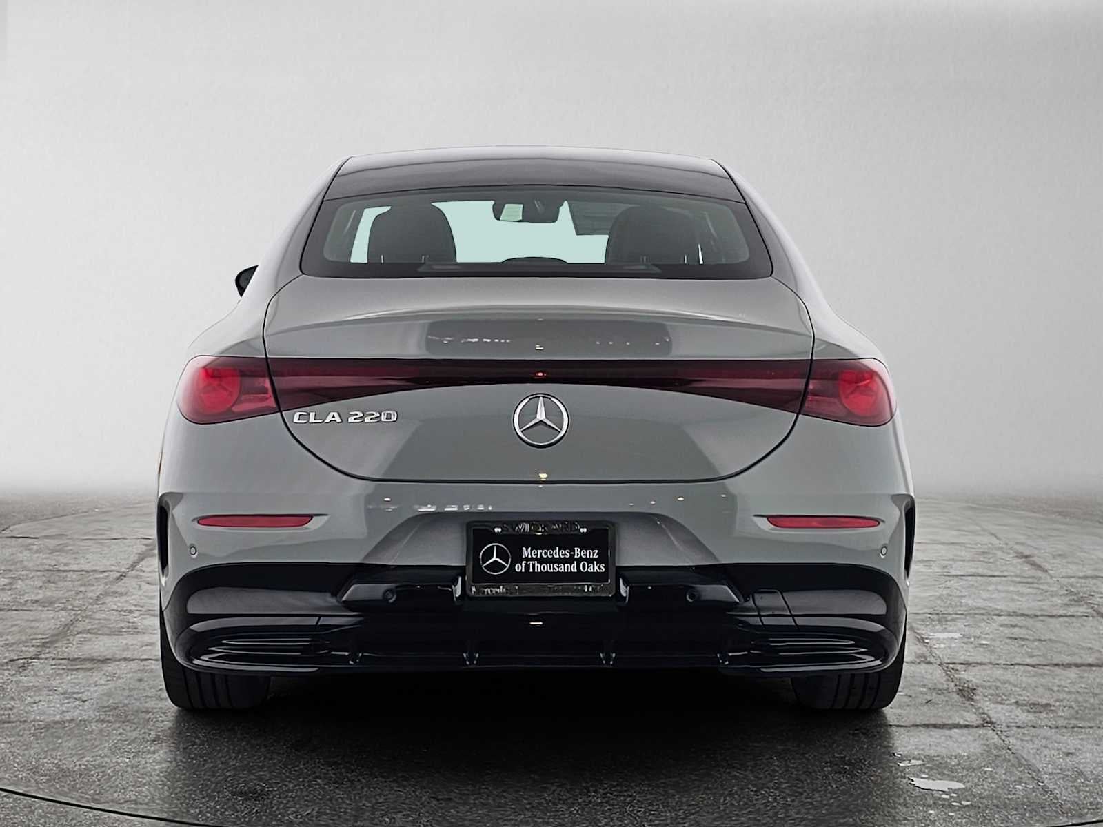 2027 Mercedes-Benz CLA 220 Hybrid FWD