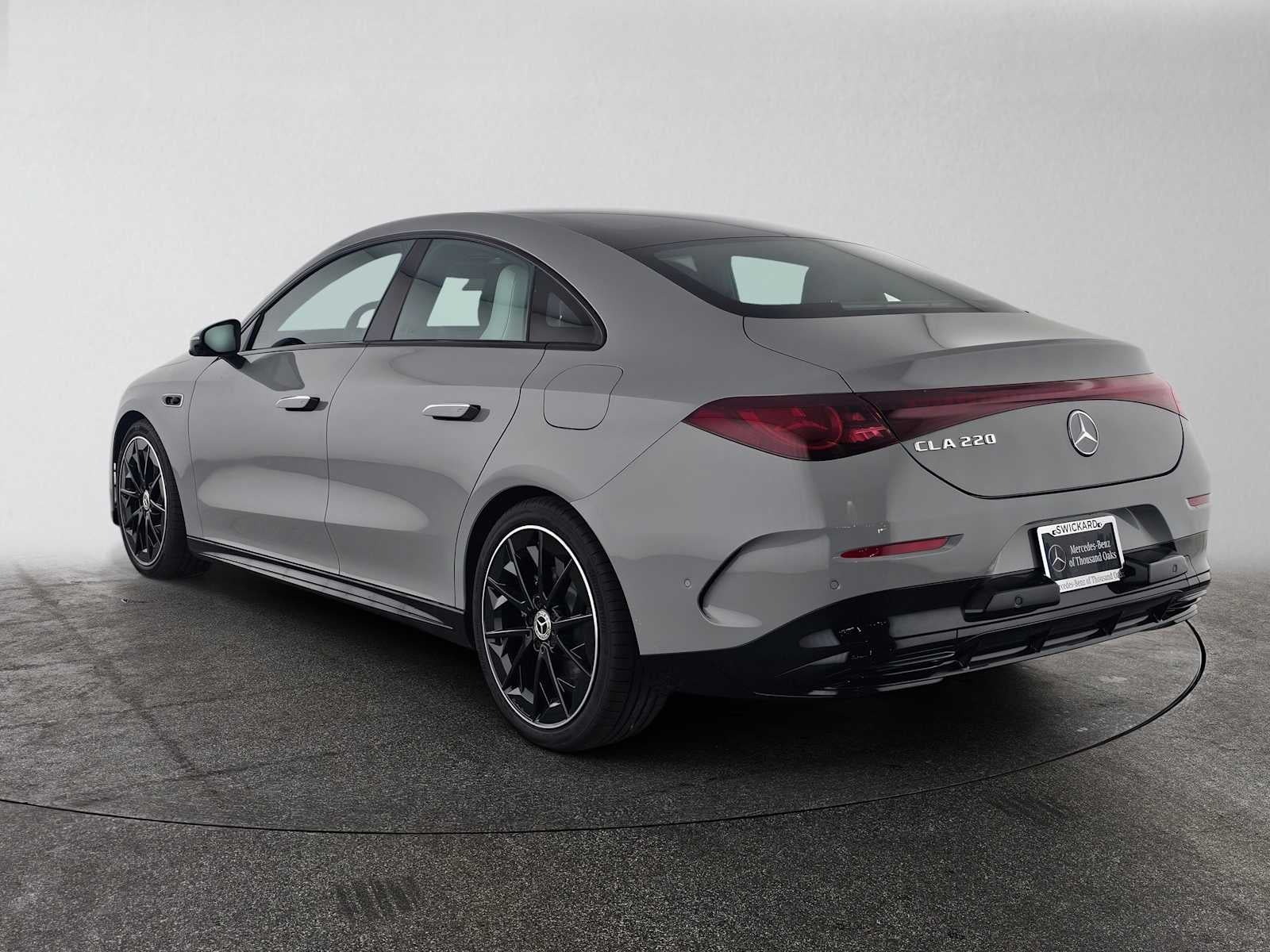 2027 Mercedes-Benz CLA 220 Hybrid FWD