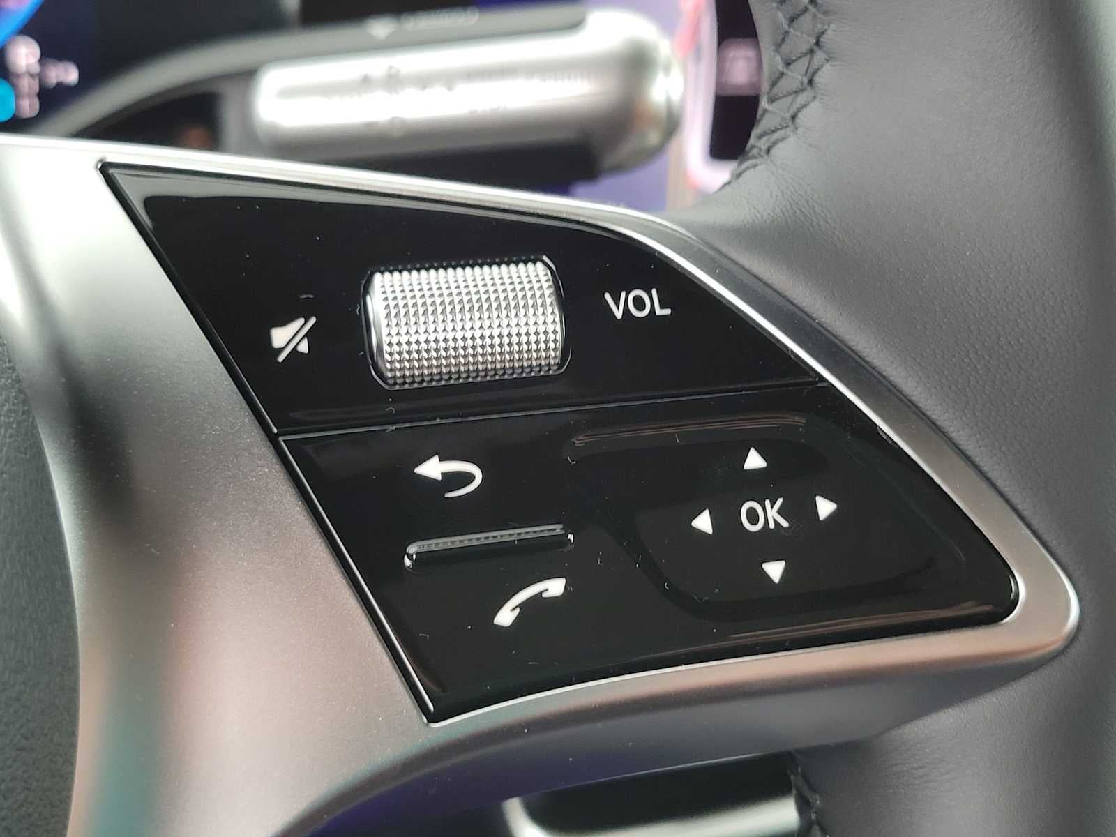 2027 Mercedes-Benz CLA 220 Hybrid FWD