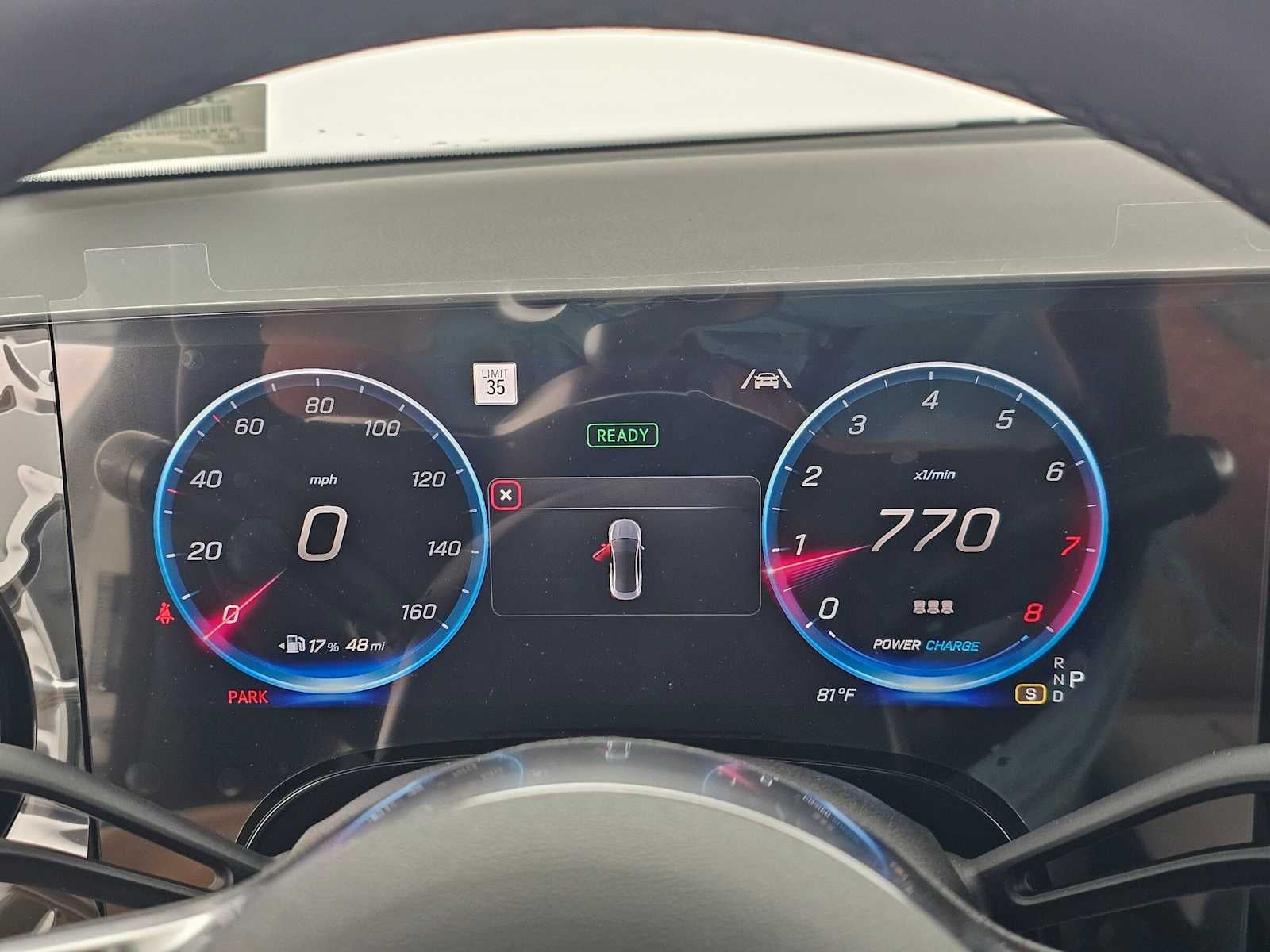 2027 Mercedes-Benz CLA 220 Hybrid FWD