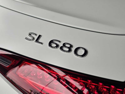 2026 Mercedes-Benz Maybach SL 680 Roadster