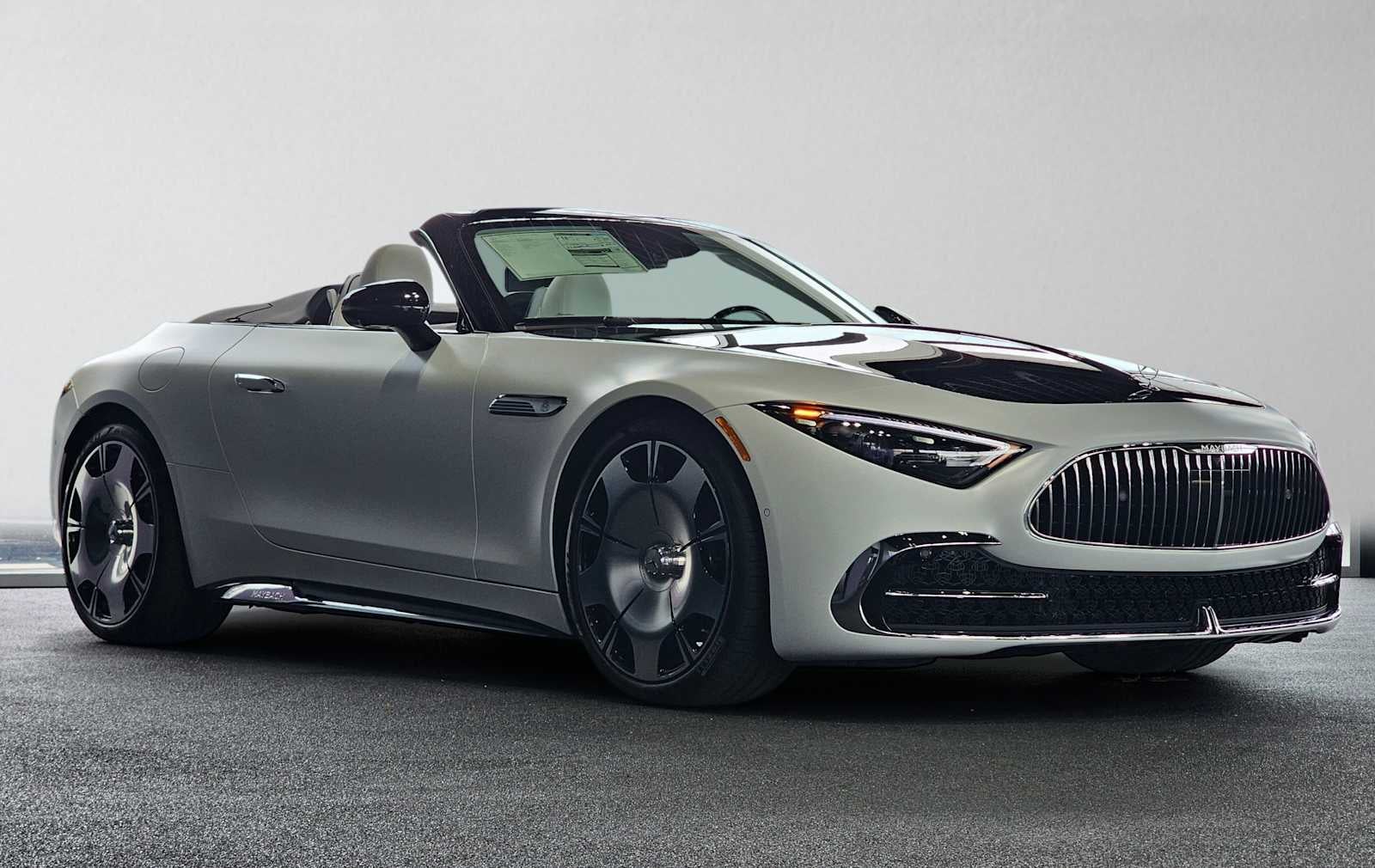 2026 Mercedes-Benz Maybach SL 680 Roadster