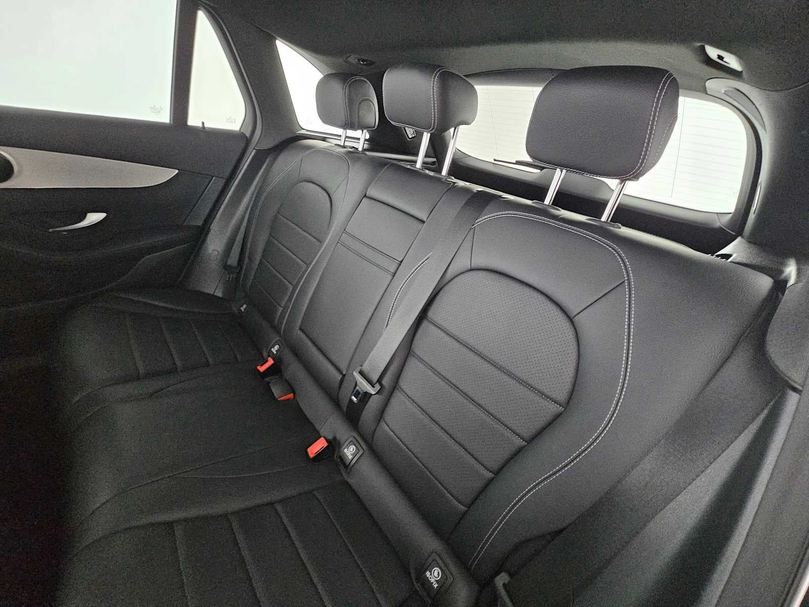 2022 Mercedes-Benz GLC 300 GLC 300