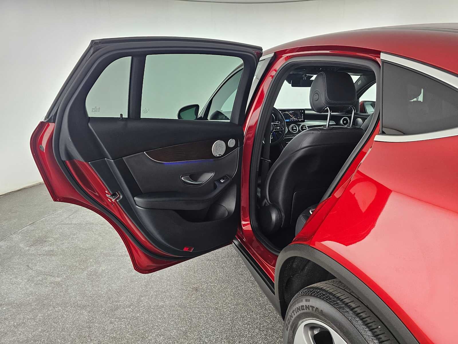 2021 Mercedes-Benz GLC GLC 300