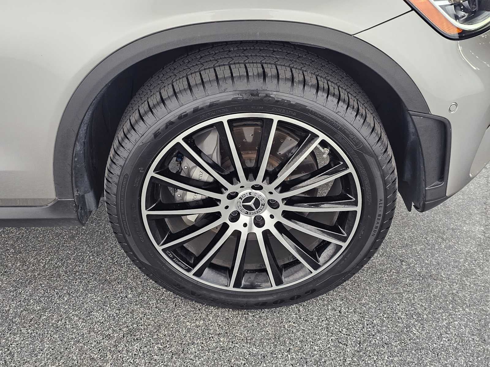 2022 Mercedes-Benz GLC 300 GLC 300