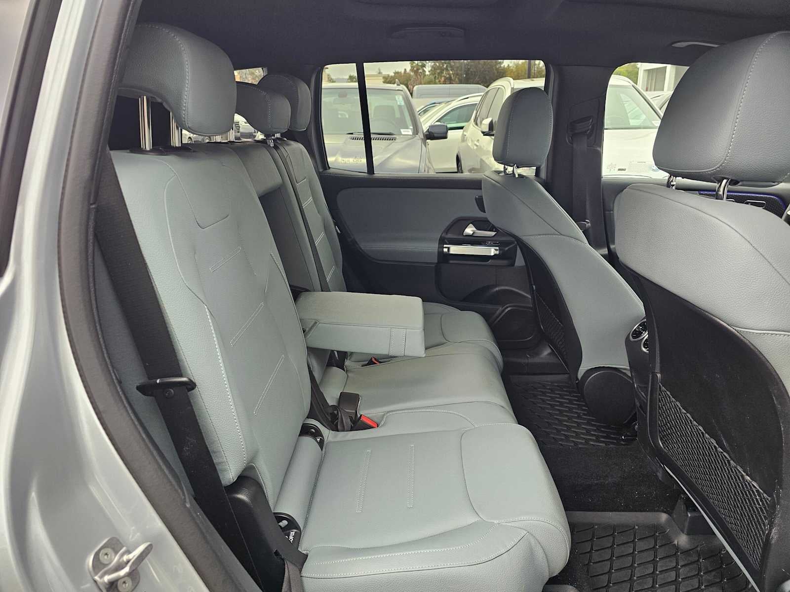 2026 Mercedes-Benz GLB 250 SUV
