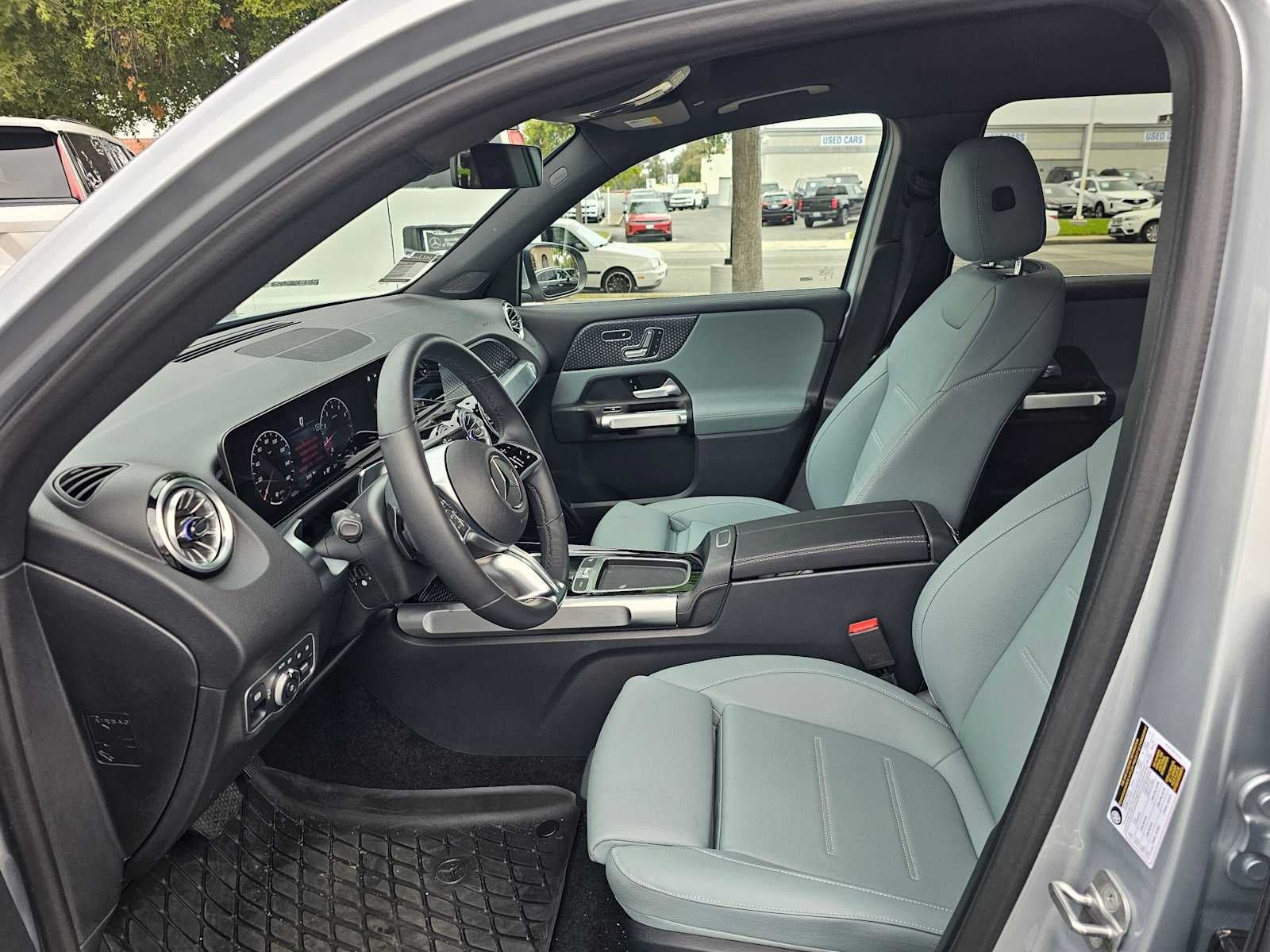 2026 Mercedes-Benz GLB 250 SUV