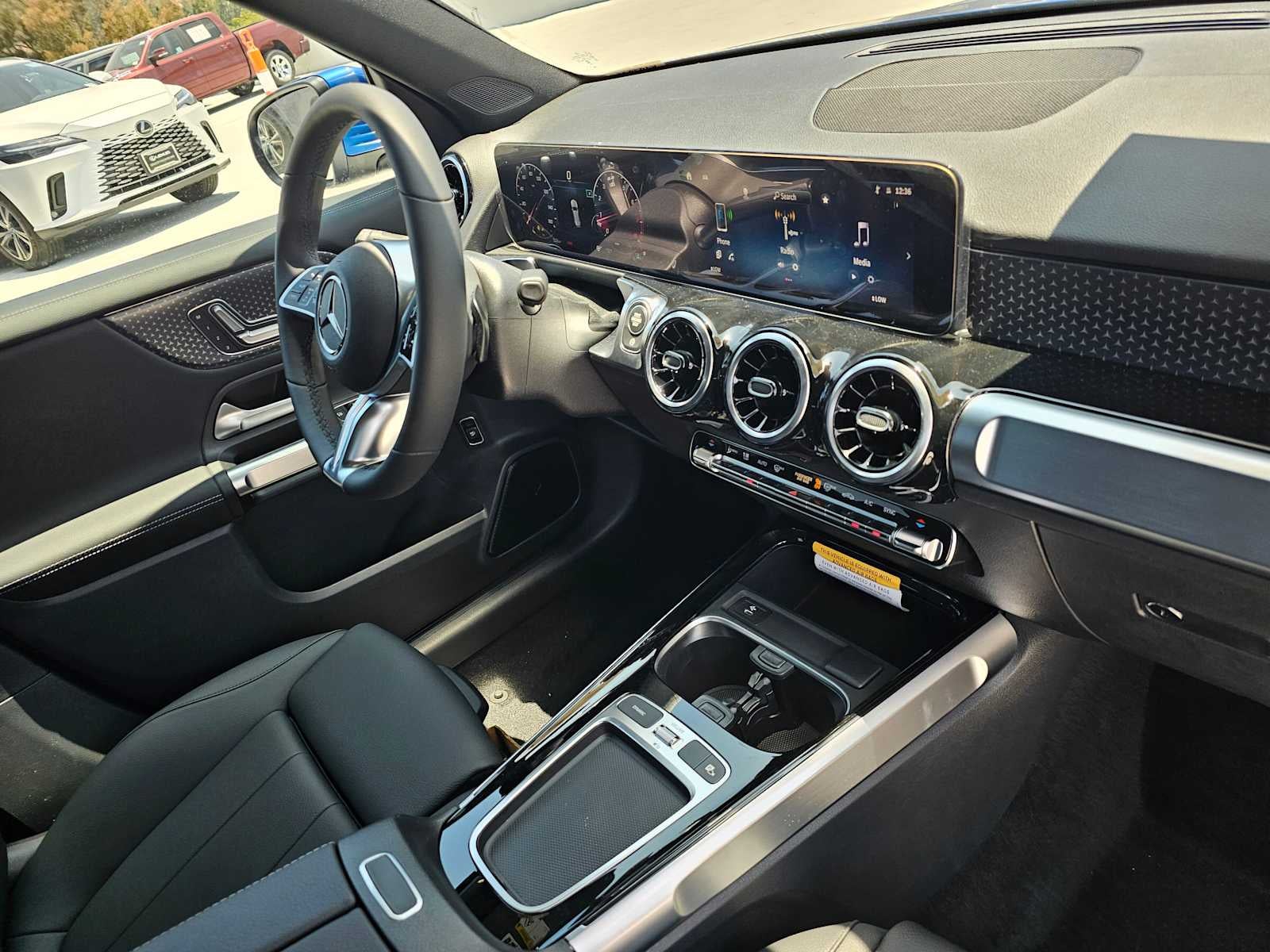 2026 Mercedes-Benz GLB 250 SUV