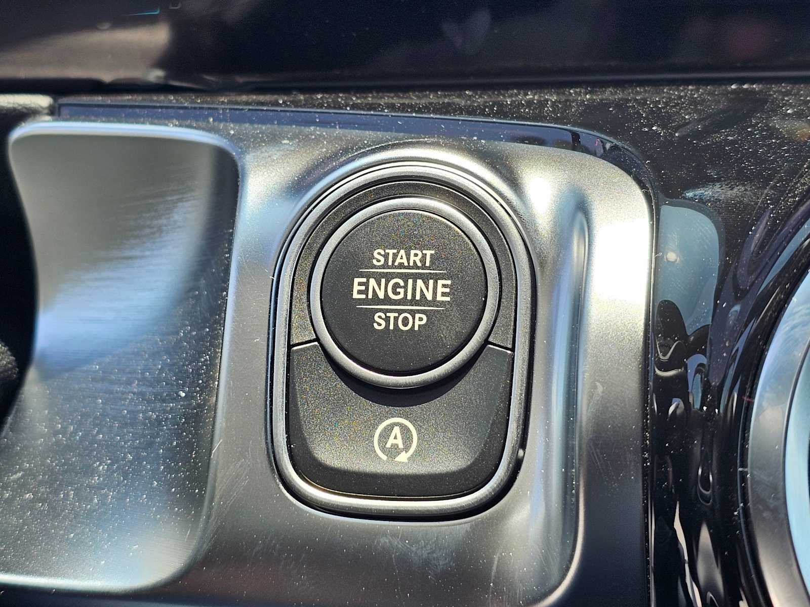 2026 Mercedes-Benz GLB 250 SUV