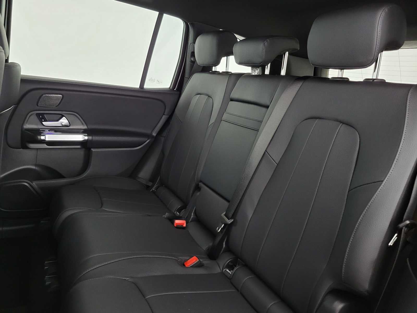 2026 Mercedes-Benz GLB 250 SUV