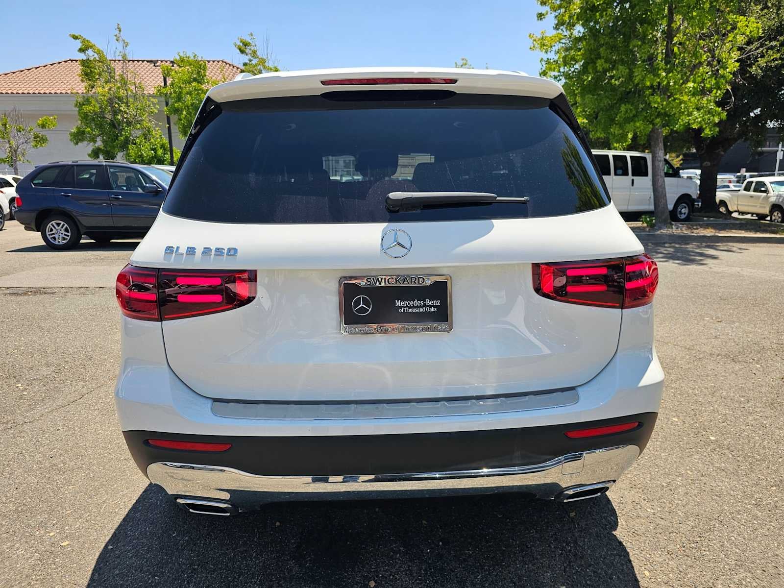 2026 Mercedes-Benz GLB 250 SUV