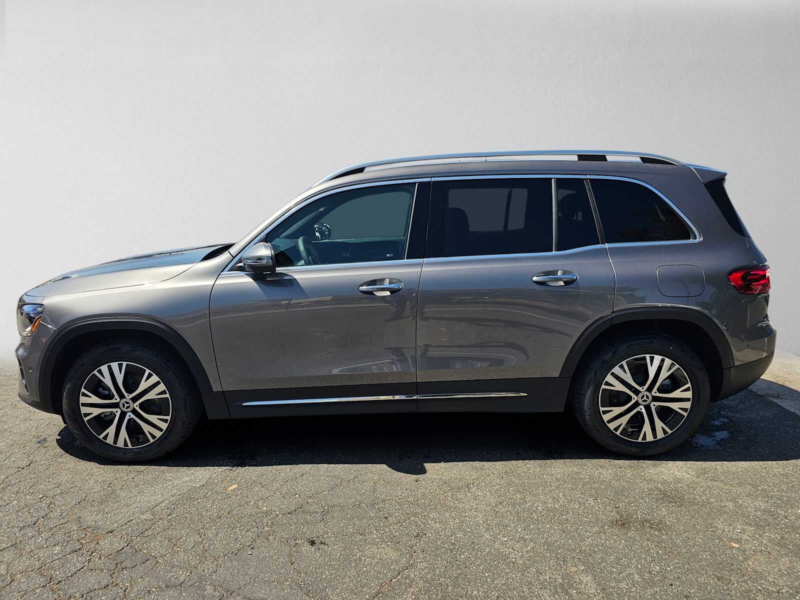 2026 Mercedes-Benz GLB 250 SUV