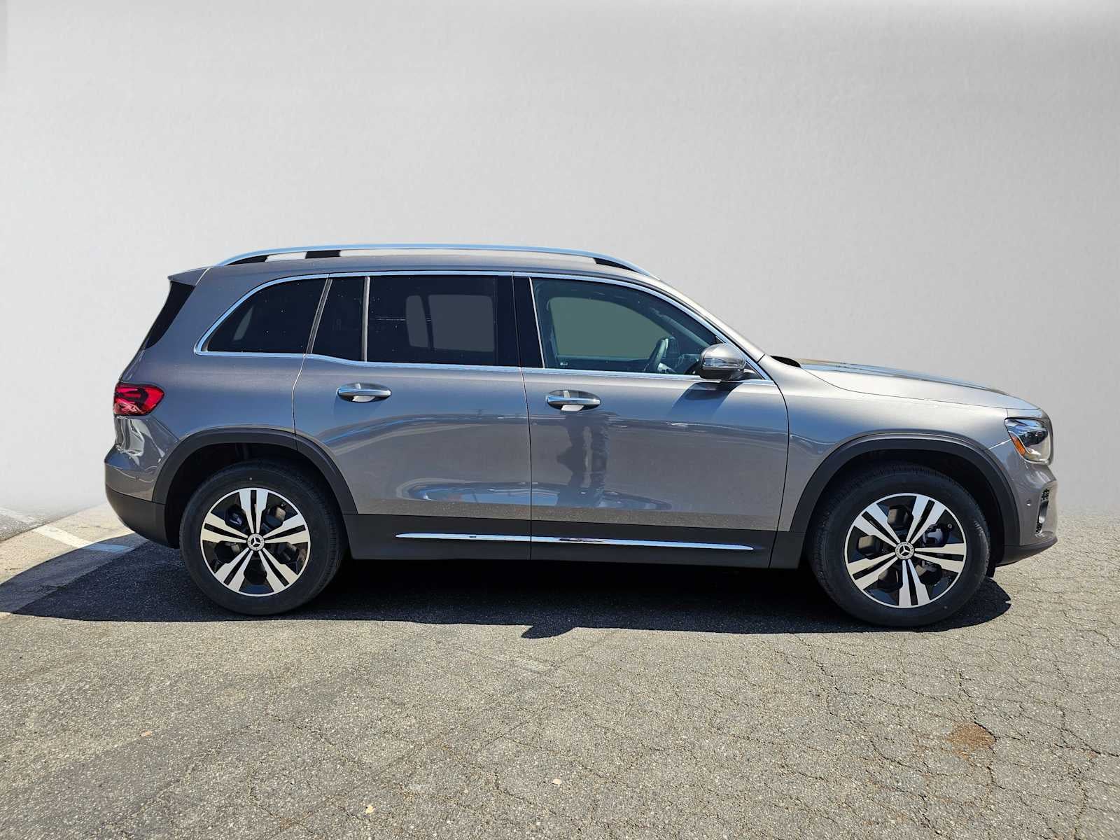 2026 Mercedes-Benz GLB 250 SUV