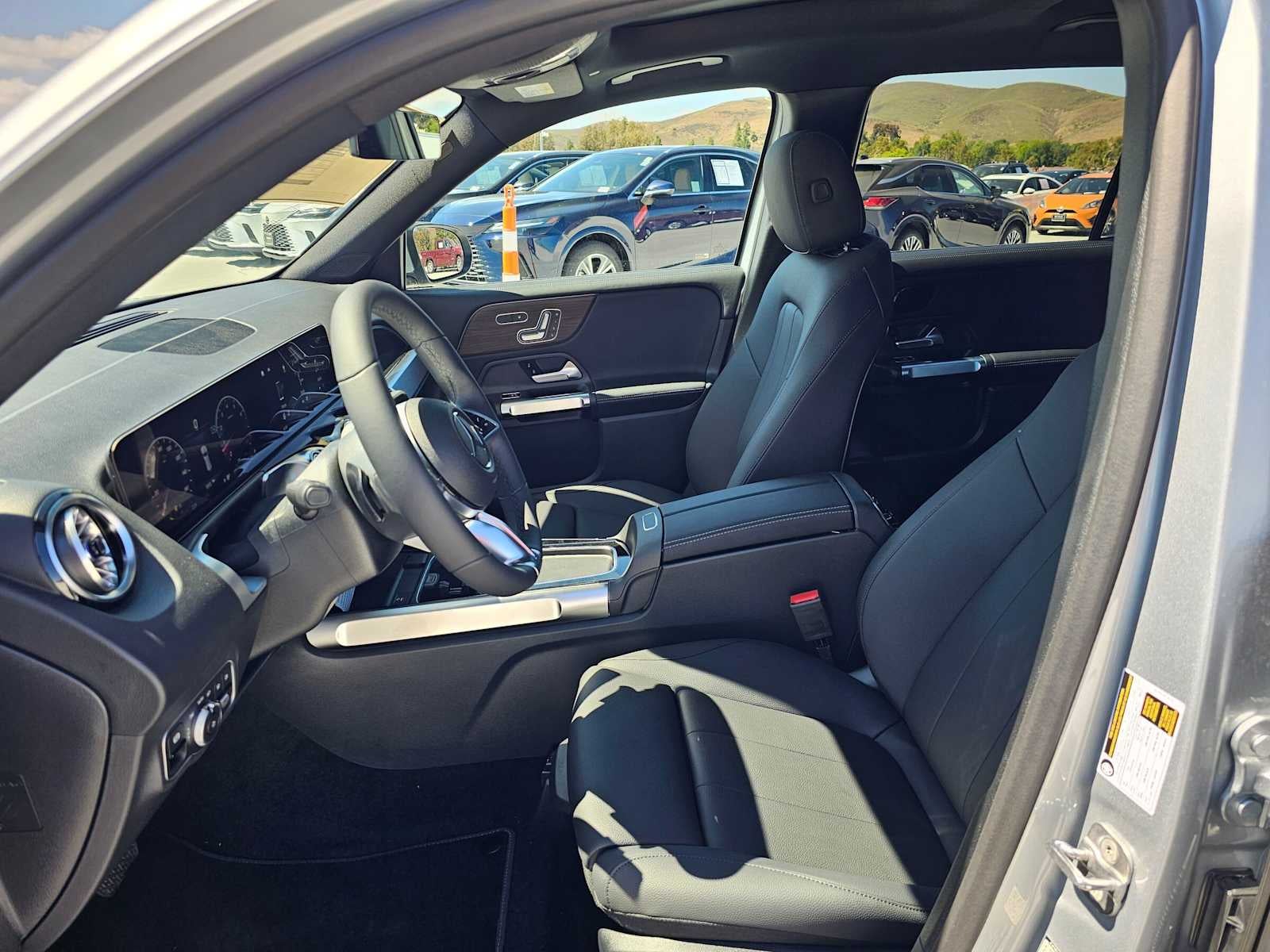 2026 Mercedes-Benz GLB 250 SUV