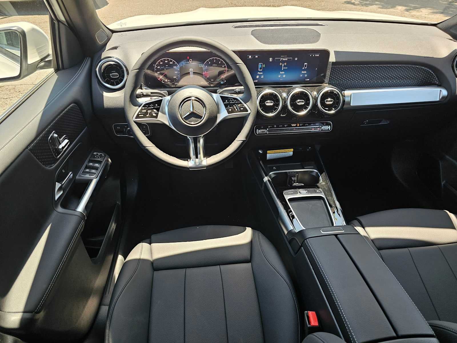 2026 Mercedes-Benz GLB 250 SUV