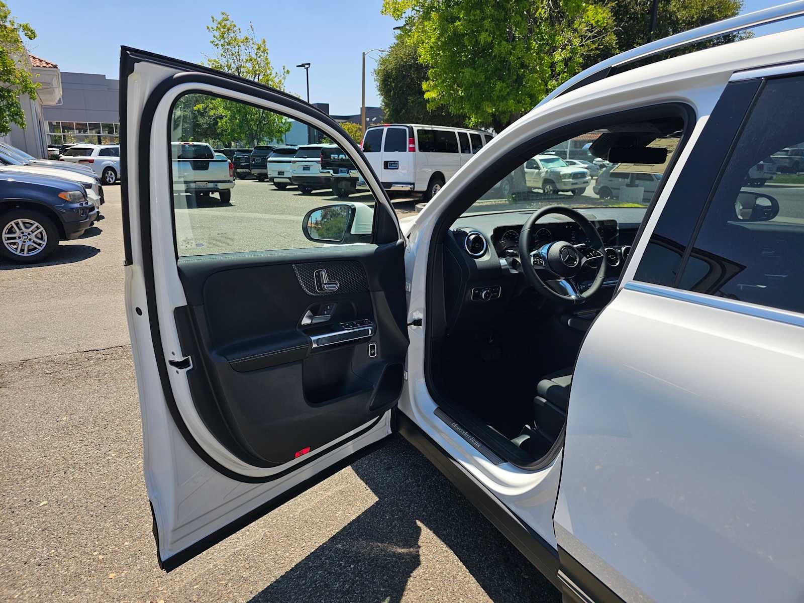 2026 Mercedes-Benz GLB 250 SUV