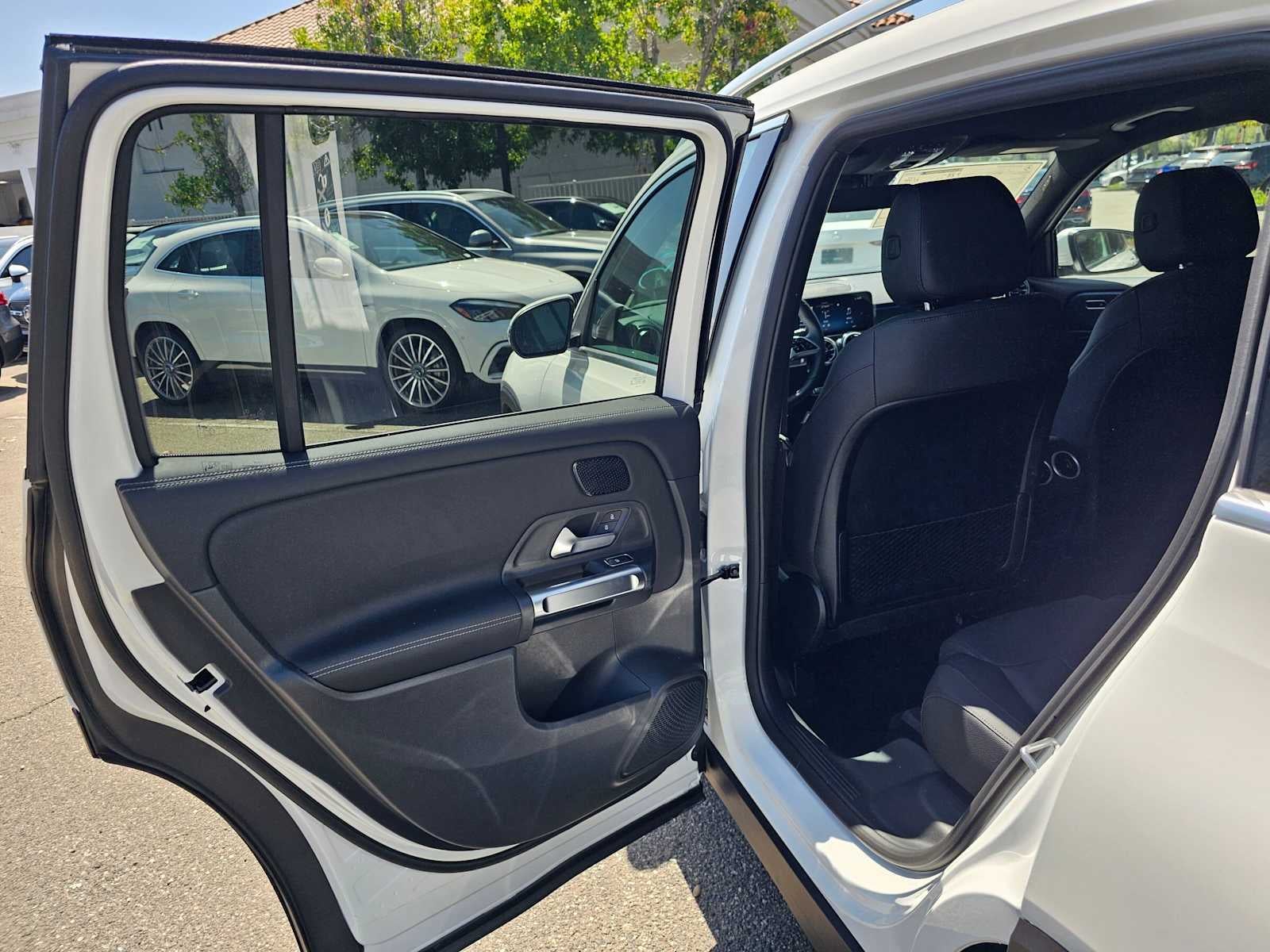 2026 Mercedes-Benz GLB 250 SUV