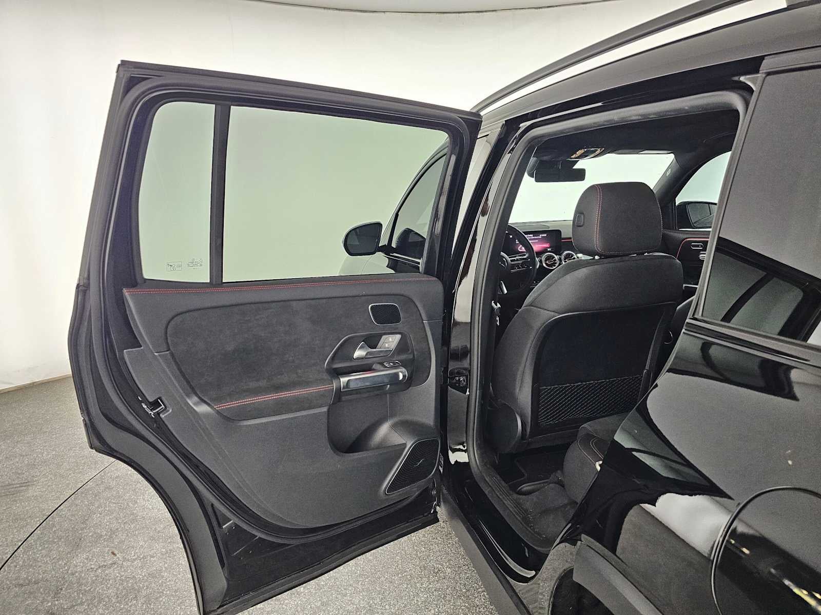 2024 Mercedes-Benz GLB 250 SUV